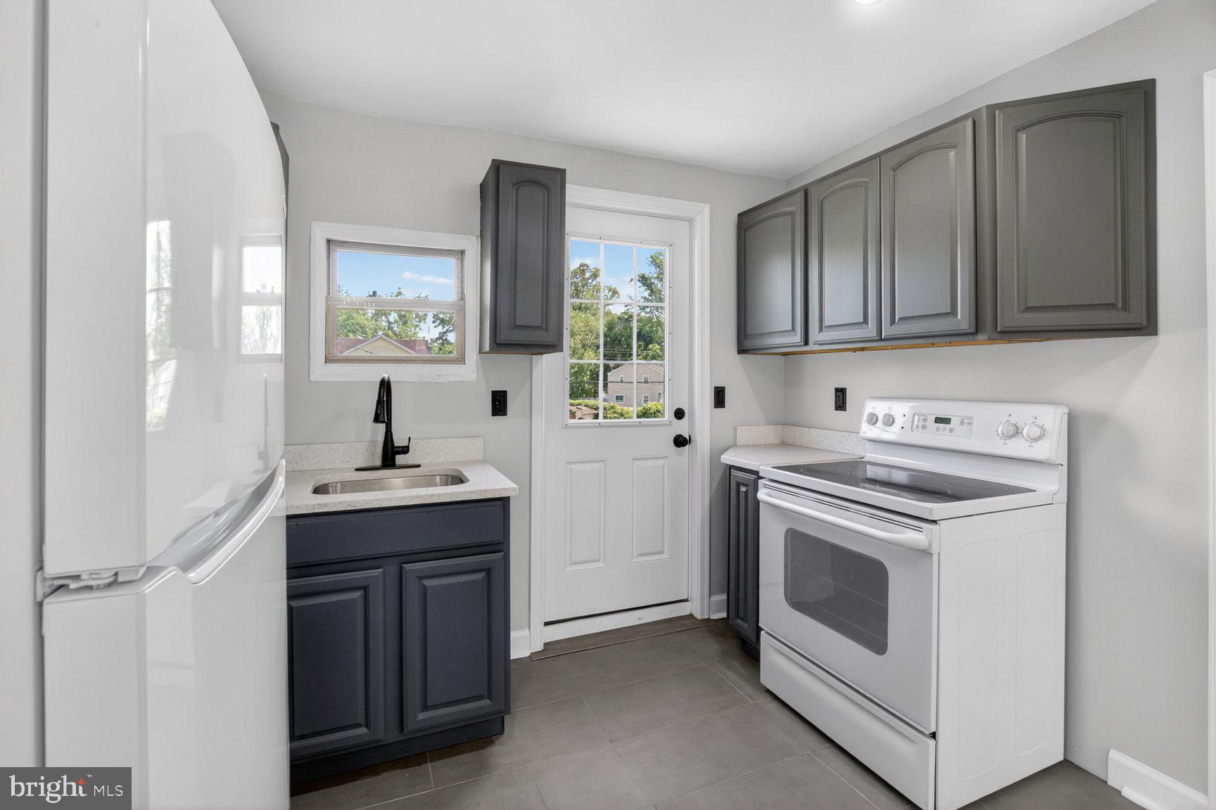 WEST ARLINGTON - Residential