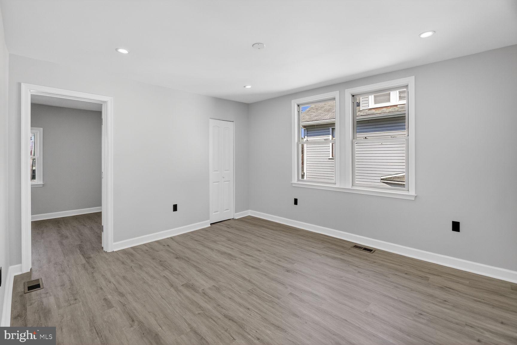 WEST ARLINGTON - Residential