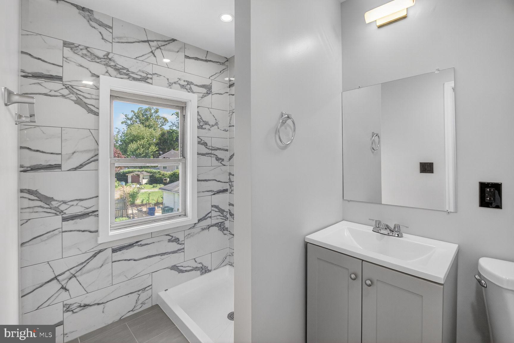 WEST ARLINGTON - Residential