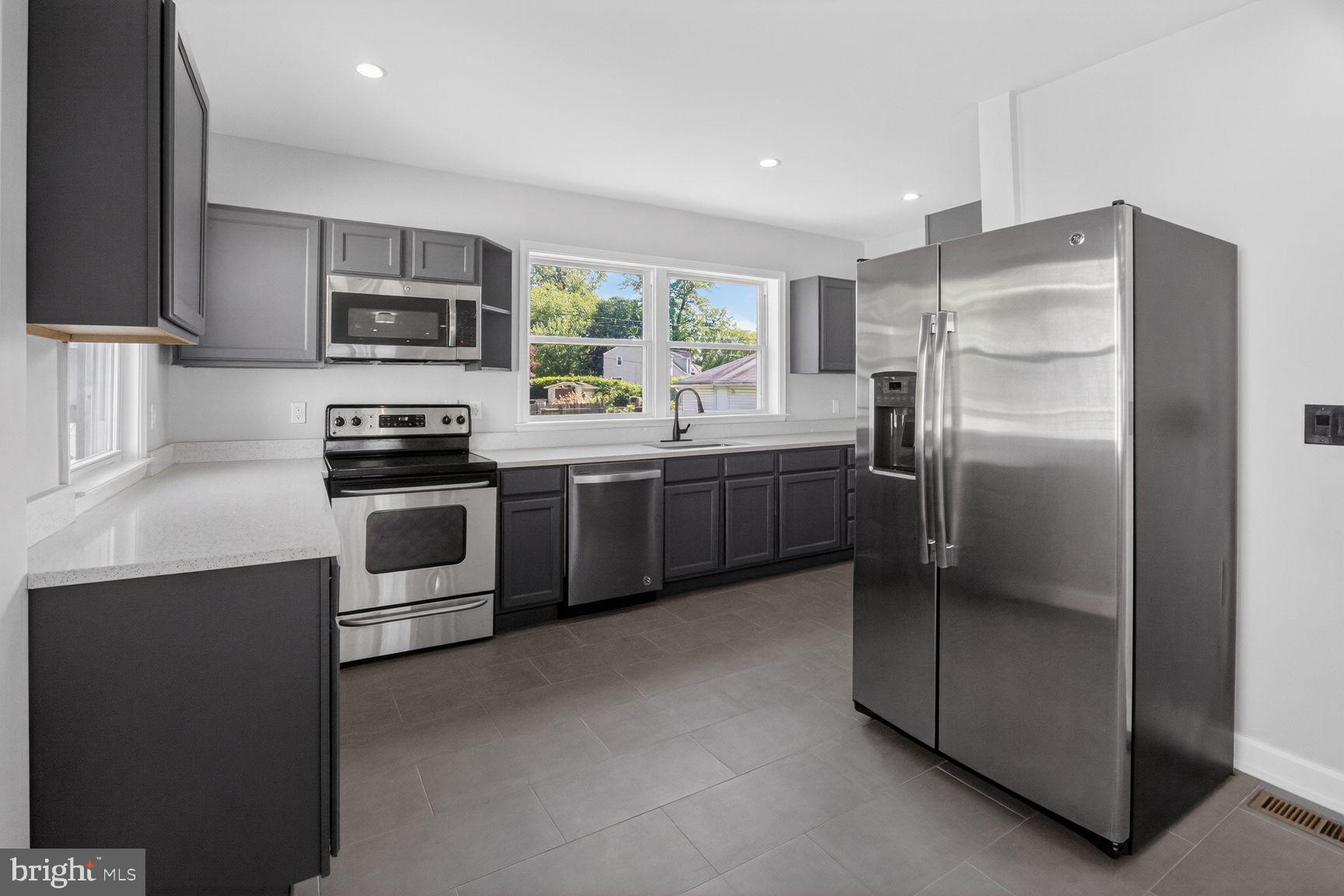 WEST ARLINGTON - Residential