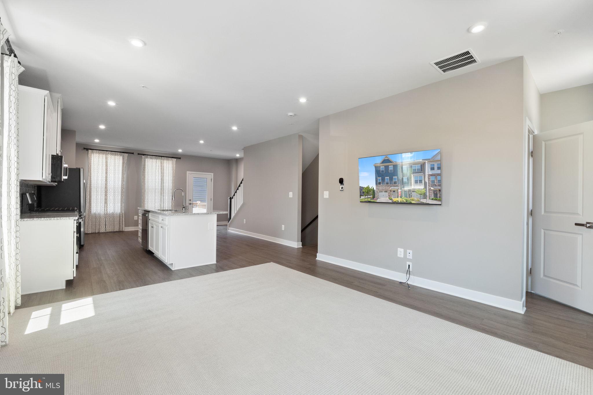 CEDAR HILL - Residential