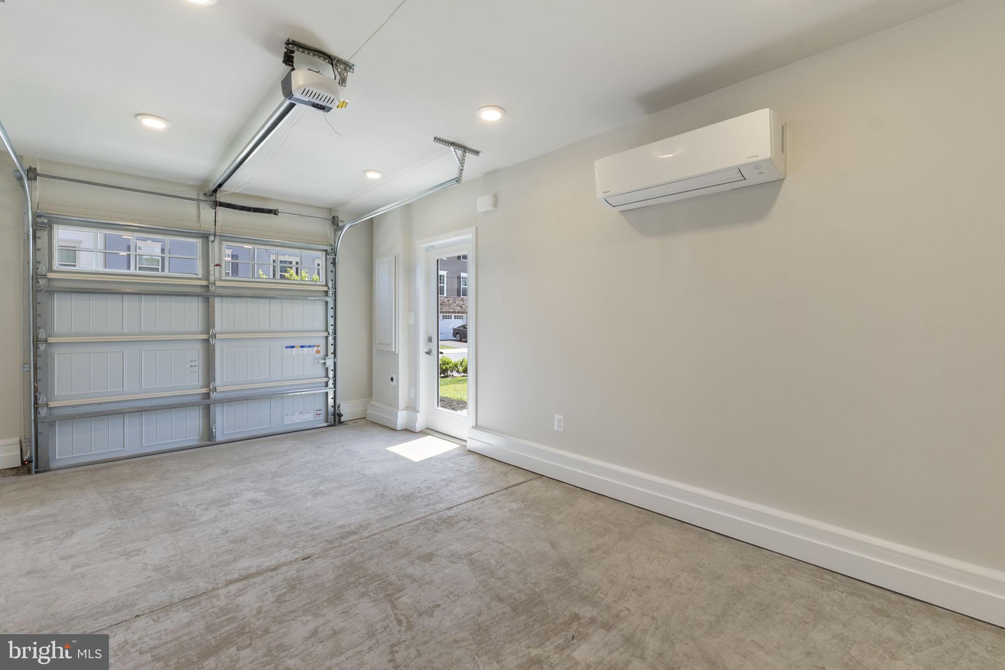 CEDAR HILL - Residential