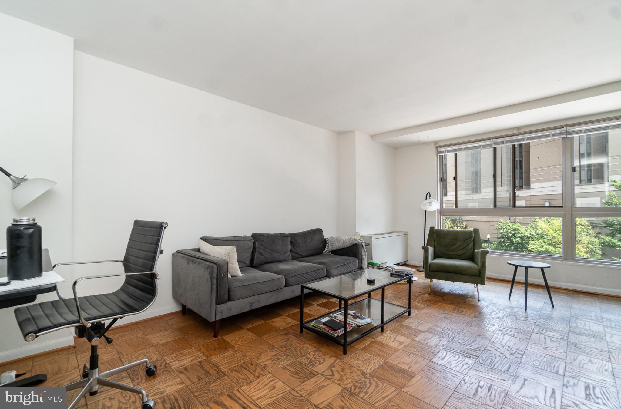 FOGGY BOTTOM - Residential
