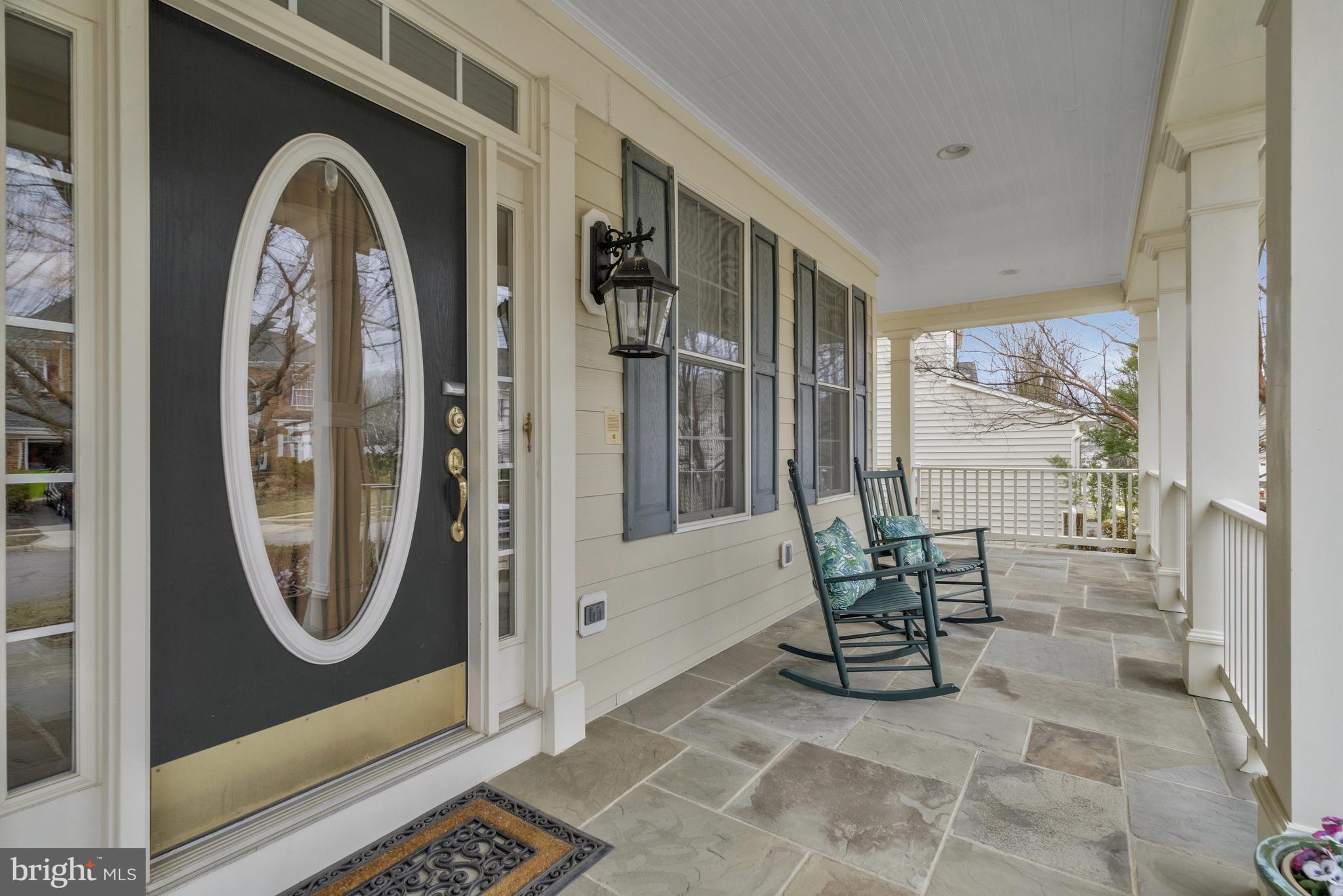 LANSDOWNE ON THE POTOMAC - Residential