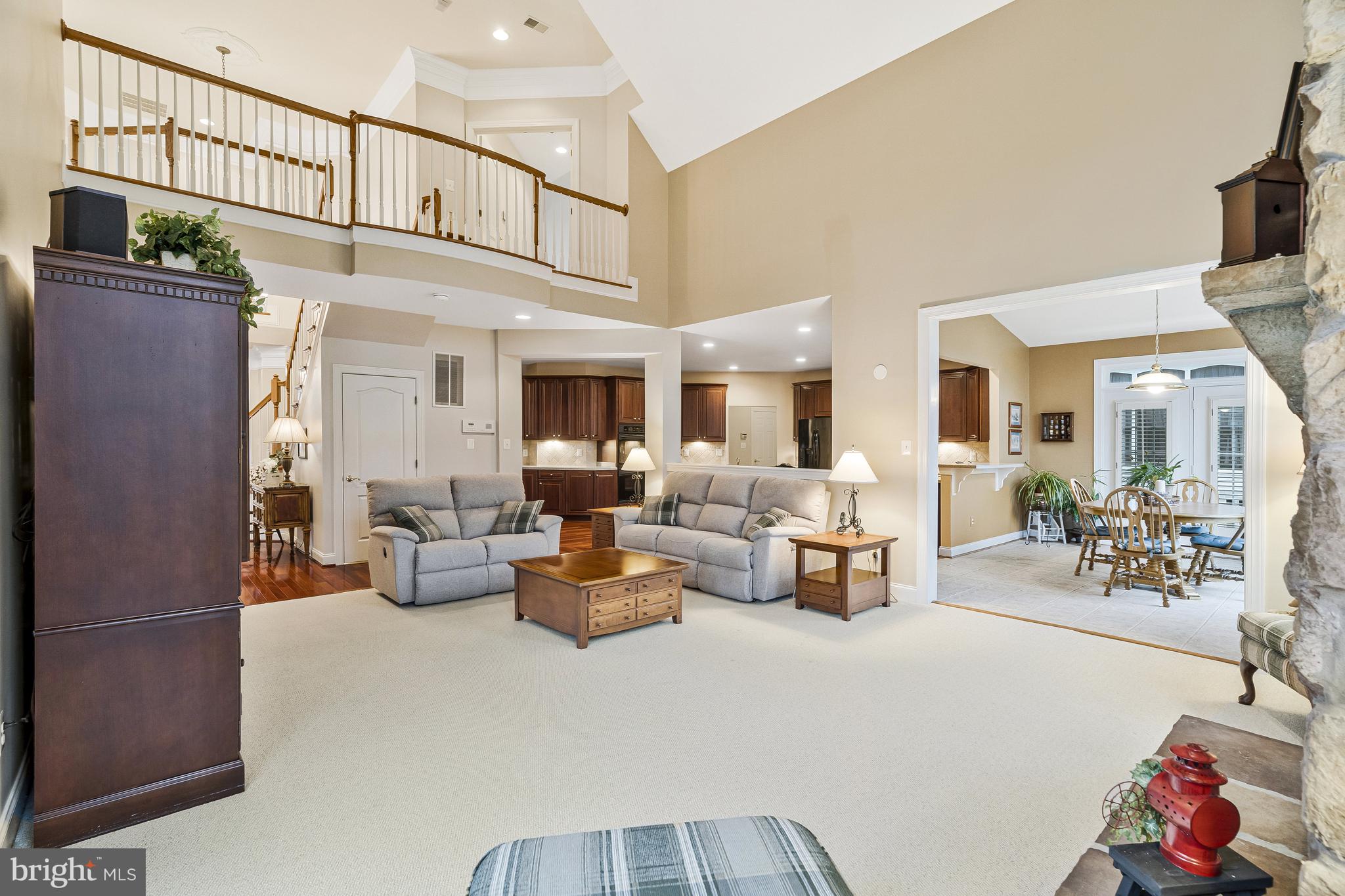 LANSDOWNE ON THE POTOMAC - Residential