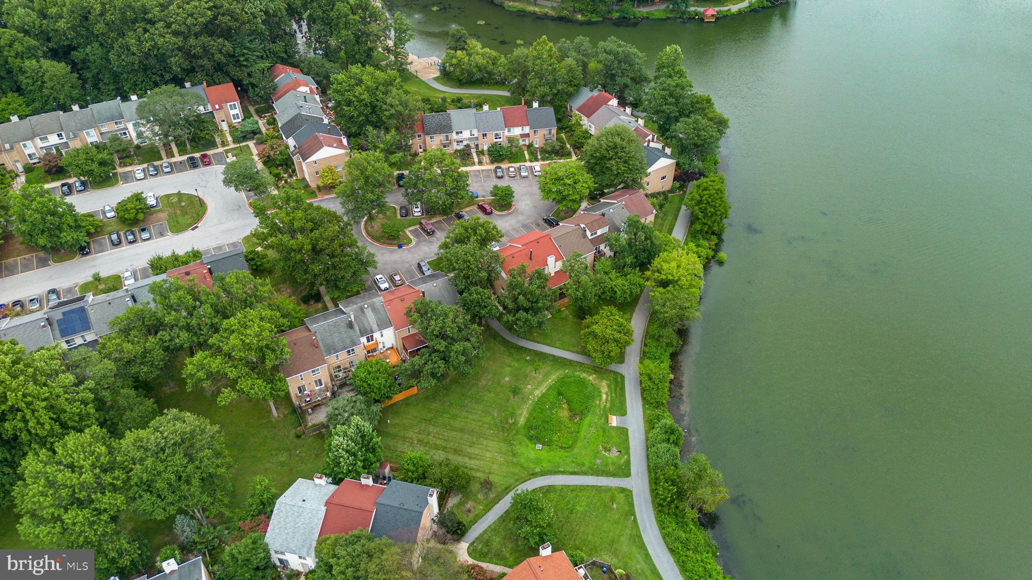 VILLAGE OF OWEN BROWN - Residential