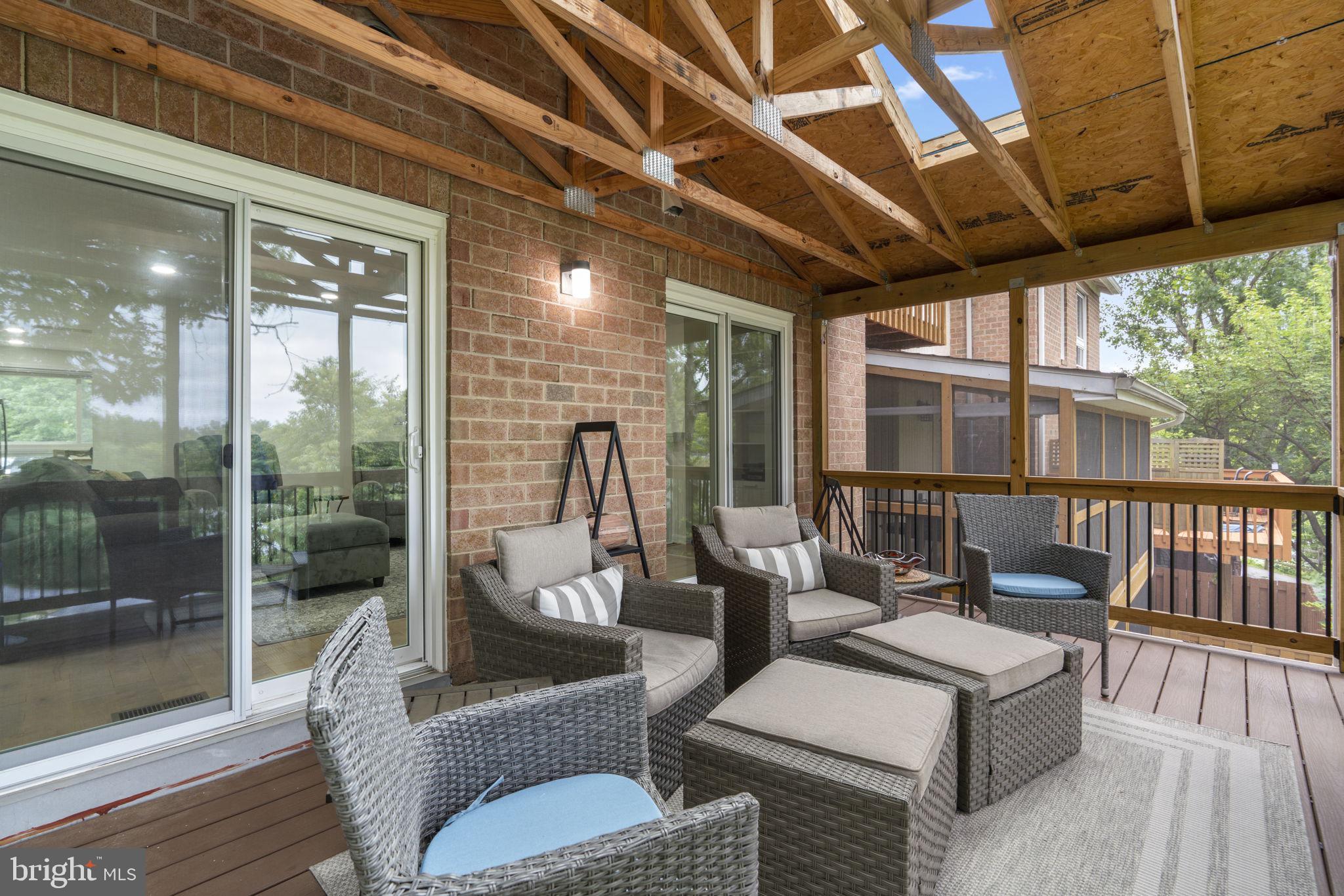 VILLAGE OF OWEN BROWN - Residential