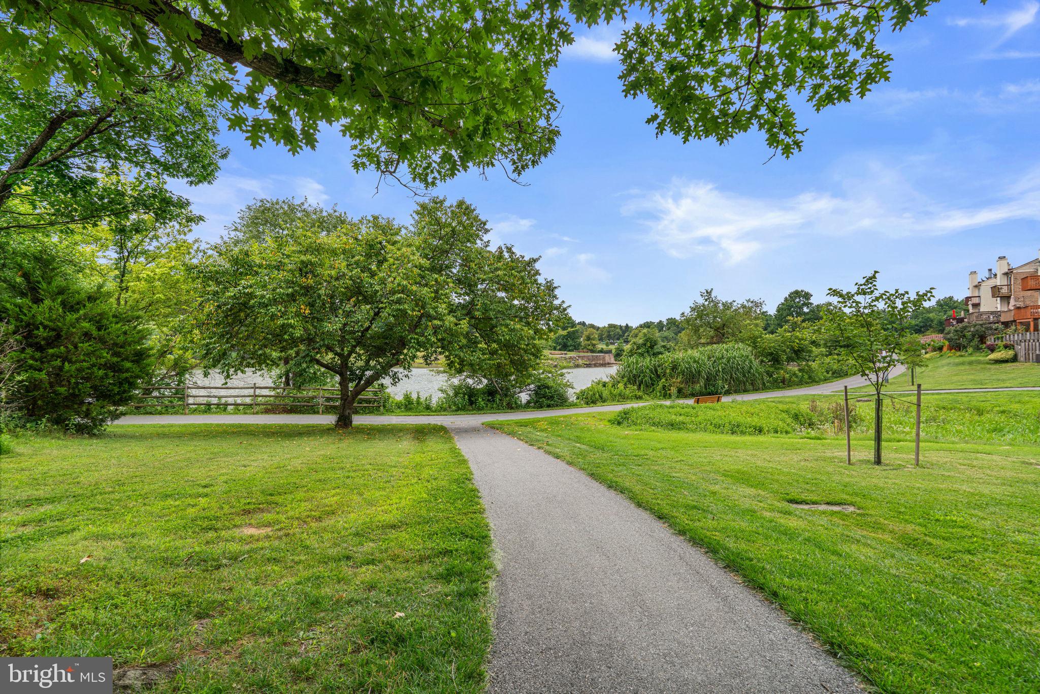 VILLAGE OF OWEN BROWN - Residential