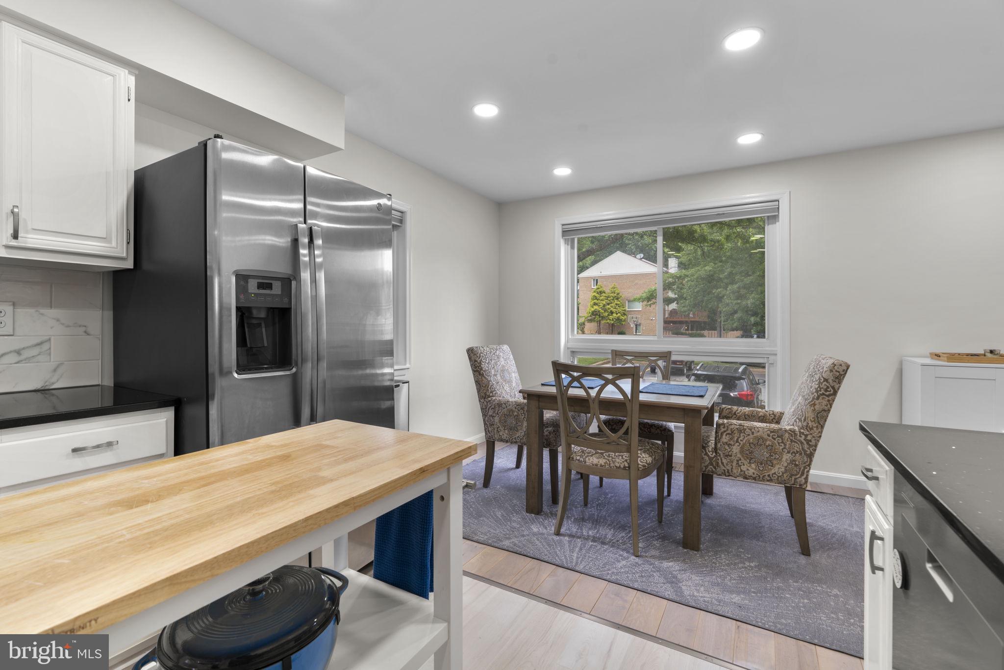 VILLAGE OF OWEN BROWN - Residential