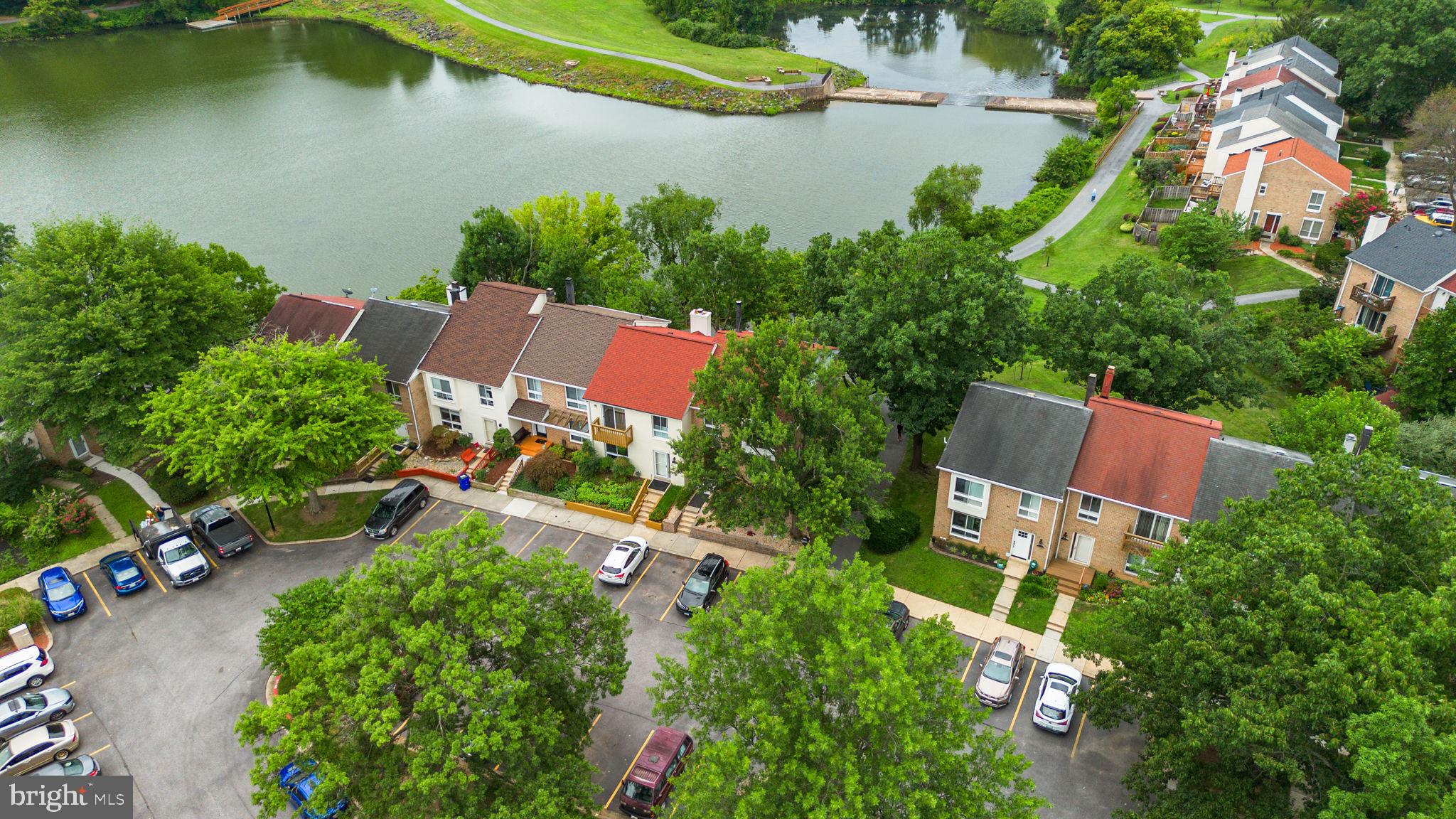 VILLAGE OF OWEN BROWN - Residential