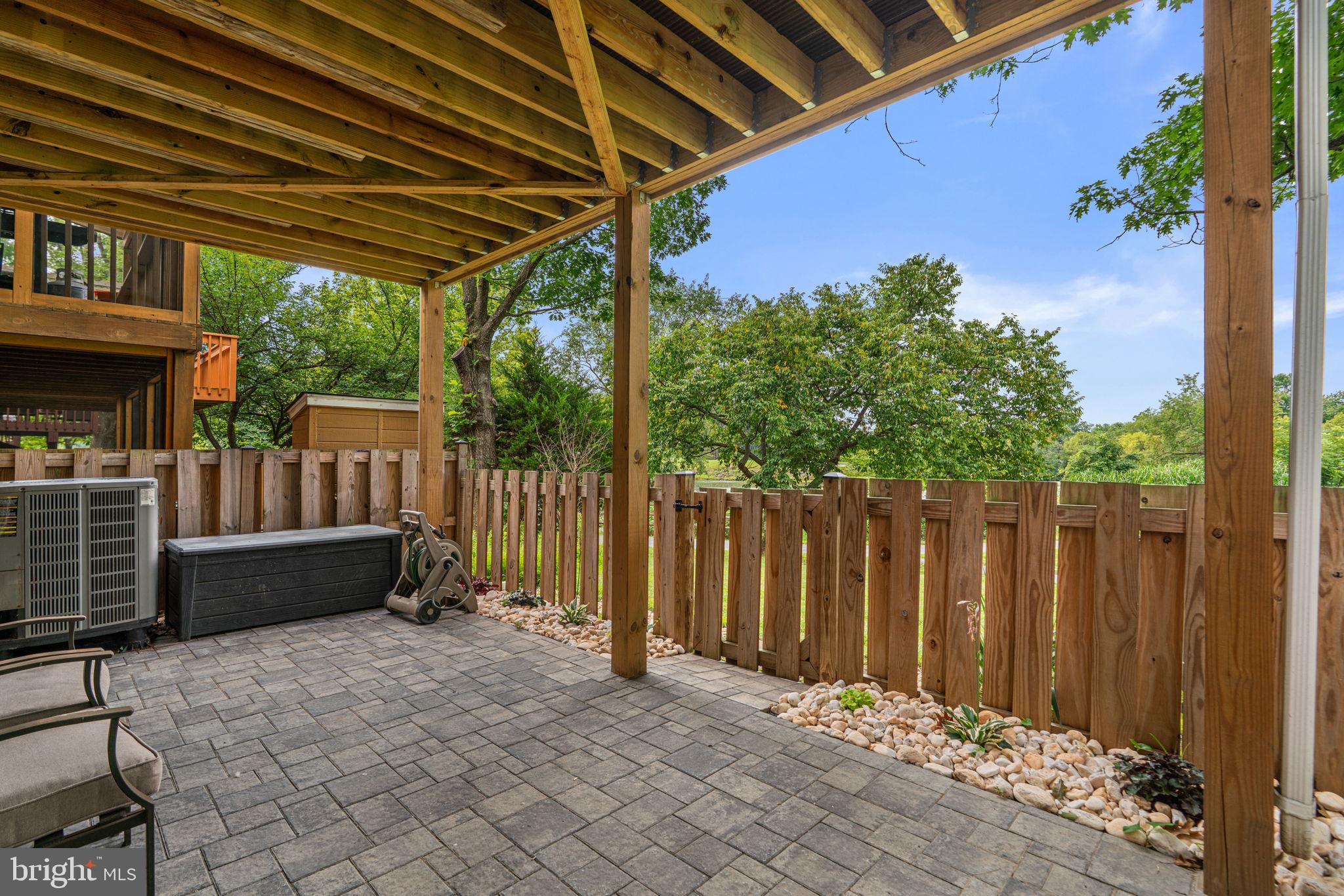 VILLAGE OF OWEN BROWN - Residential