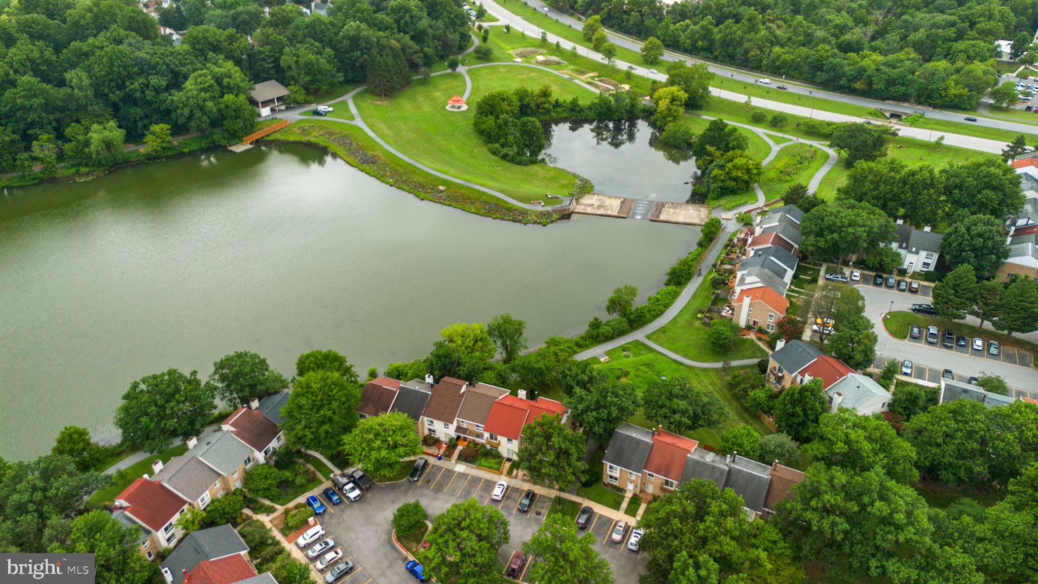 VILLAGE OF OWEN BROWN - Residential