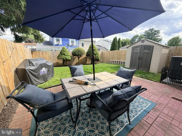 NESHAMINY VALLEY - Residential