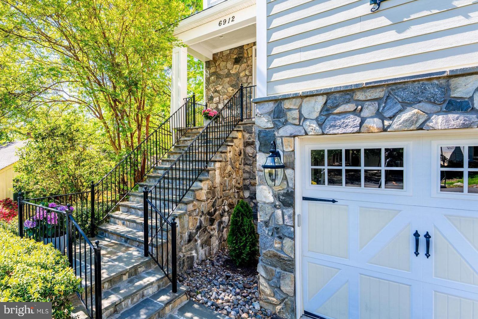 ELLISON HEIGHTS - Residential