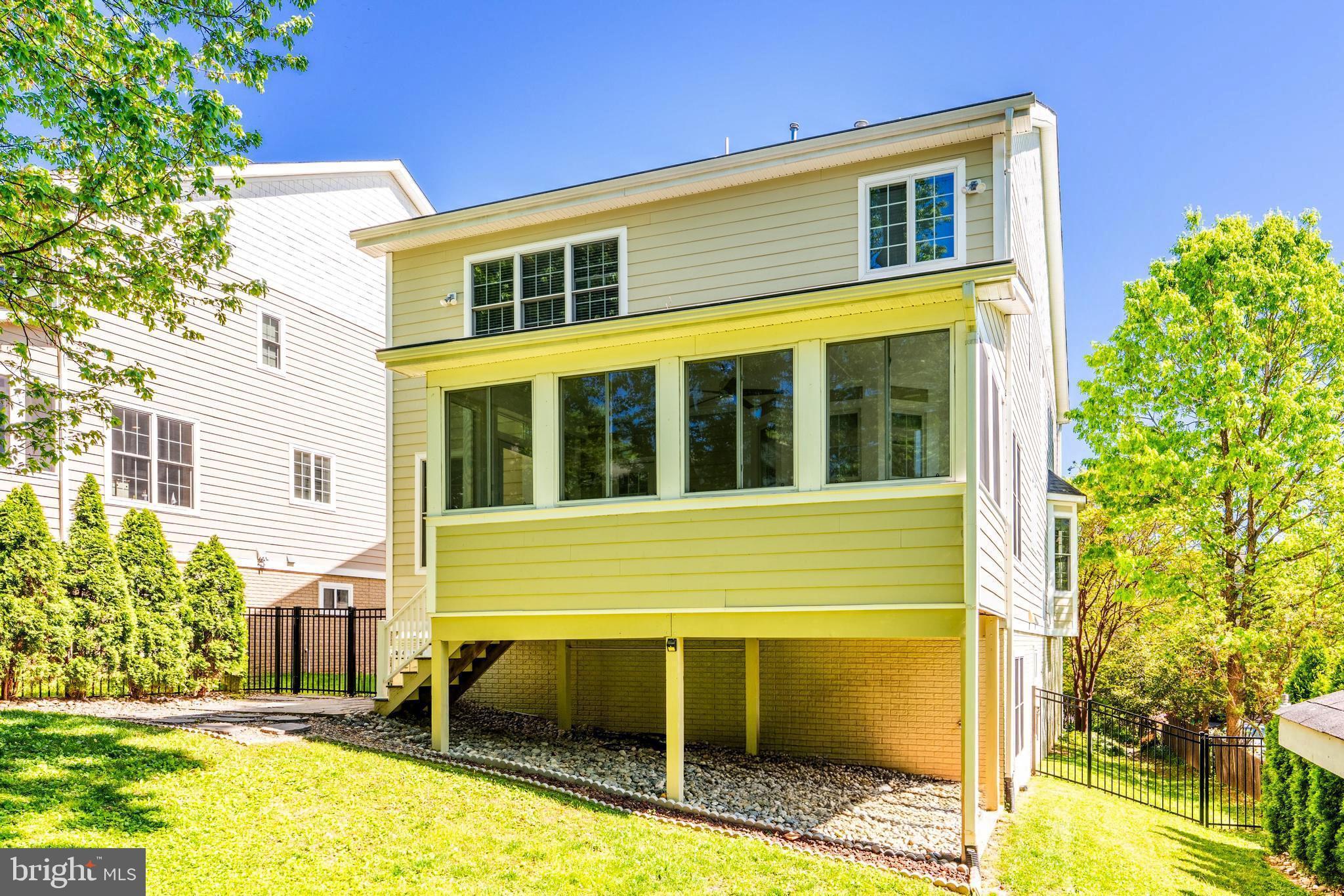 ELLISON HEIGHTS - Residential