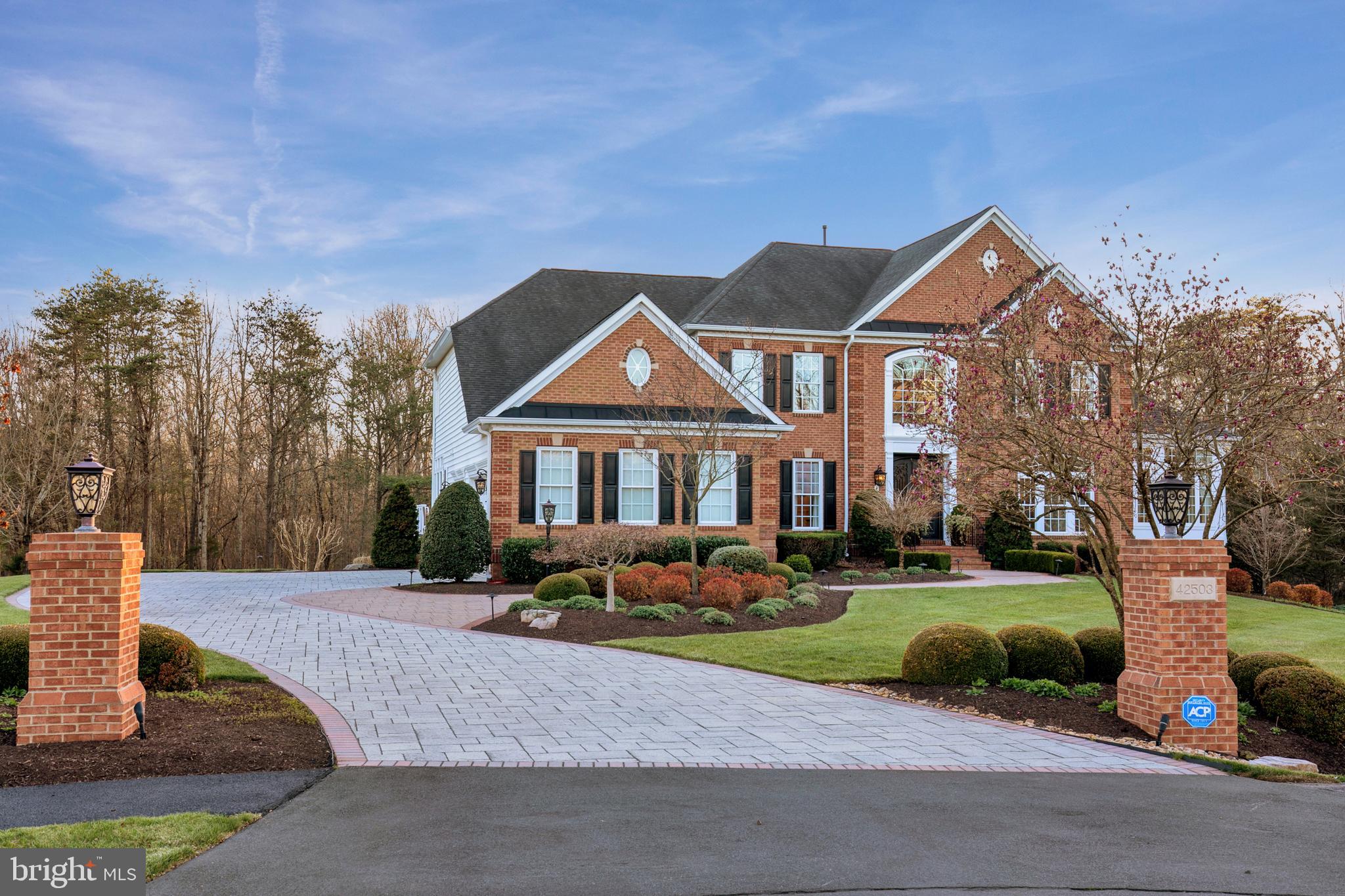 CEDAR CREST - Residential