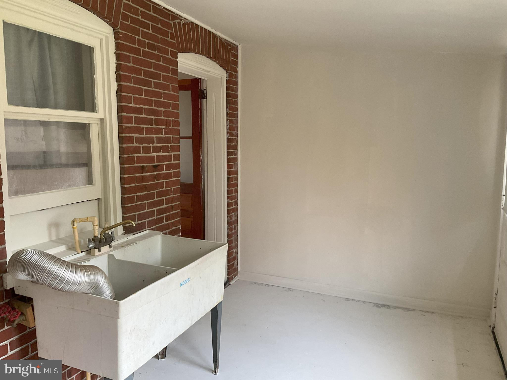 CHESTER CITY - Residential