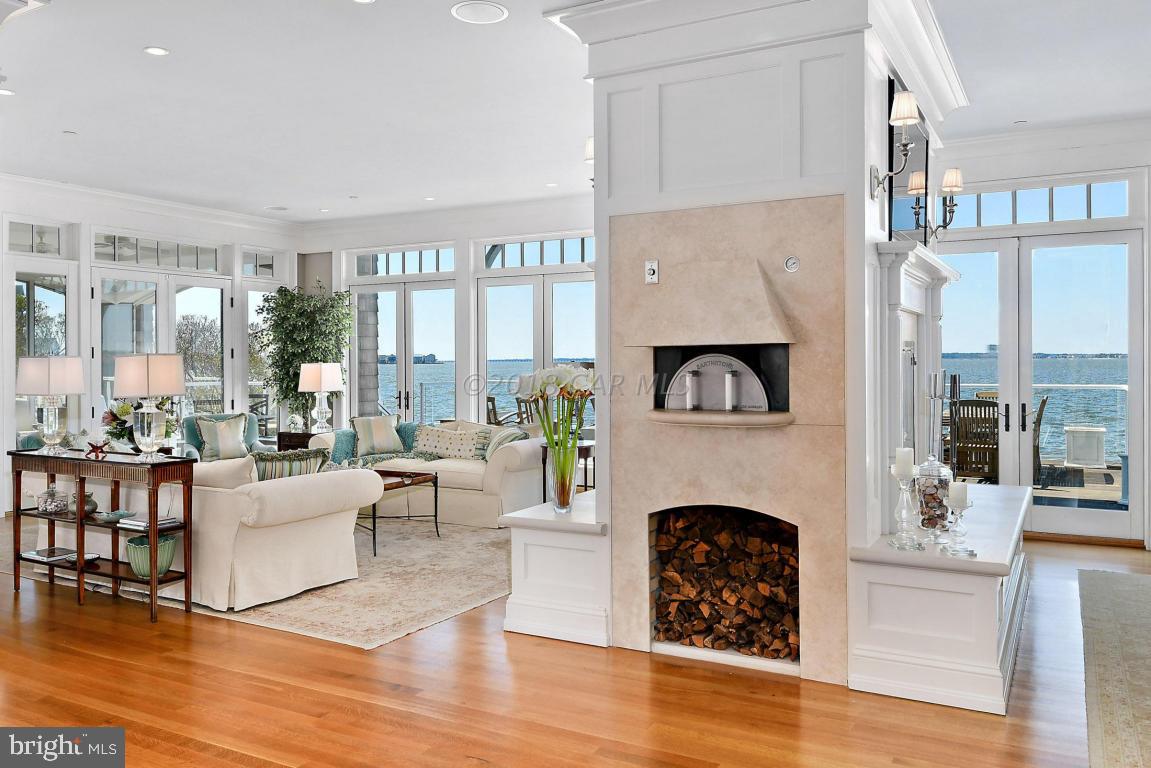 HERON HARBOUR - Residential