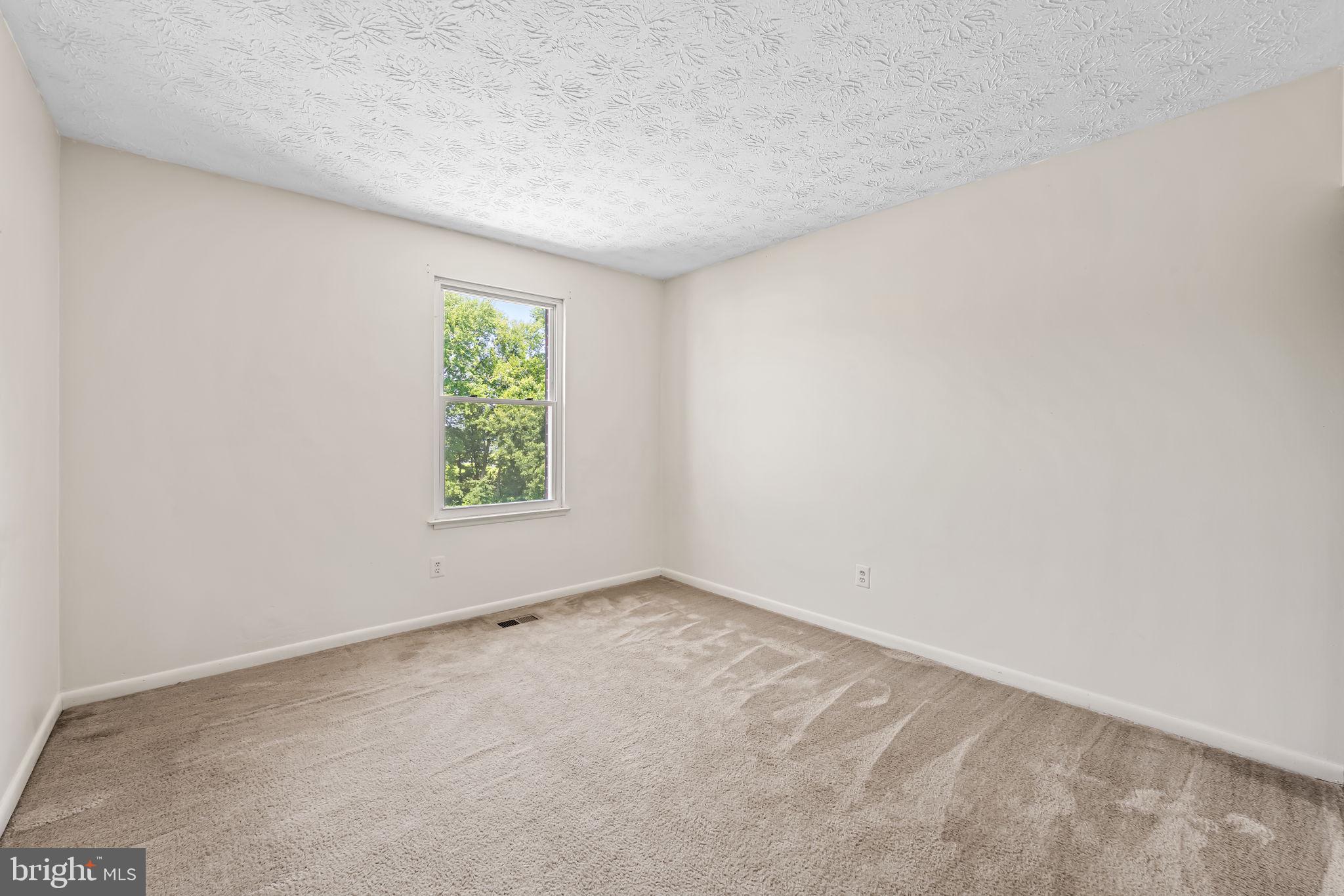 WEST SHORE - Residential