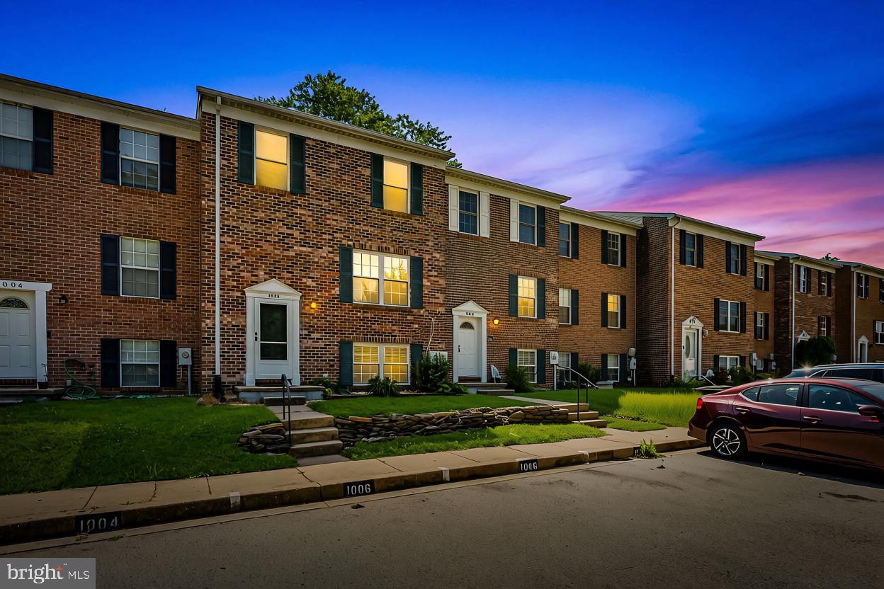 Welcome to Agate Dr., where comfort, space, and versatility come together to create a place you'll be proud to call home.

From the moment you arrive, you'll appreciate the thoughtfully finished lower level and the bright, open layout. The spacious living room flows seamlessly into the dining area and kitchen. The kitchen offers generous counter space, abundant cabinetry, and plenty of room to gather with family and friends. Just off the dining area, through the sliding glass doors onto the rear deck, is the perfect spot to enjoy your morning coffee, unwind after a long day, or entertain while overlooking the backyard.

On the upper level, you'll find three generously sized bedrooms and a full bathroom. The primary bedroom features a large closet and a built-in vanity with direct access to the bathroom, creating a comfortable and functional owner's retreat.

The finished basement adds even more living space and flexibility. Complete with a full bathroom and an additional room, it's ideal for a home office, guest room, fitness space, playroom, or potential fourth bedroom. The basement design also provides easy access to the backyard, extending your living space outdoors.

Outside, you'll enjoy a nicely sized backyard, two reserved parking spaces, additional guest parking, and convenient street parking. The community is ideally located near major commuter routes, shopping, dining, and everyday conveniences.

If you've been searching for a home that offers space, flexibility, and a convenient location, Agate Dr. deserves a spot at the top of your list. Schedule your private showing today and see everything this home has to offer.