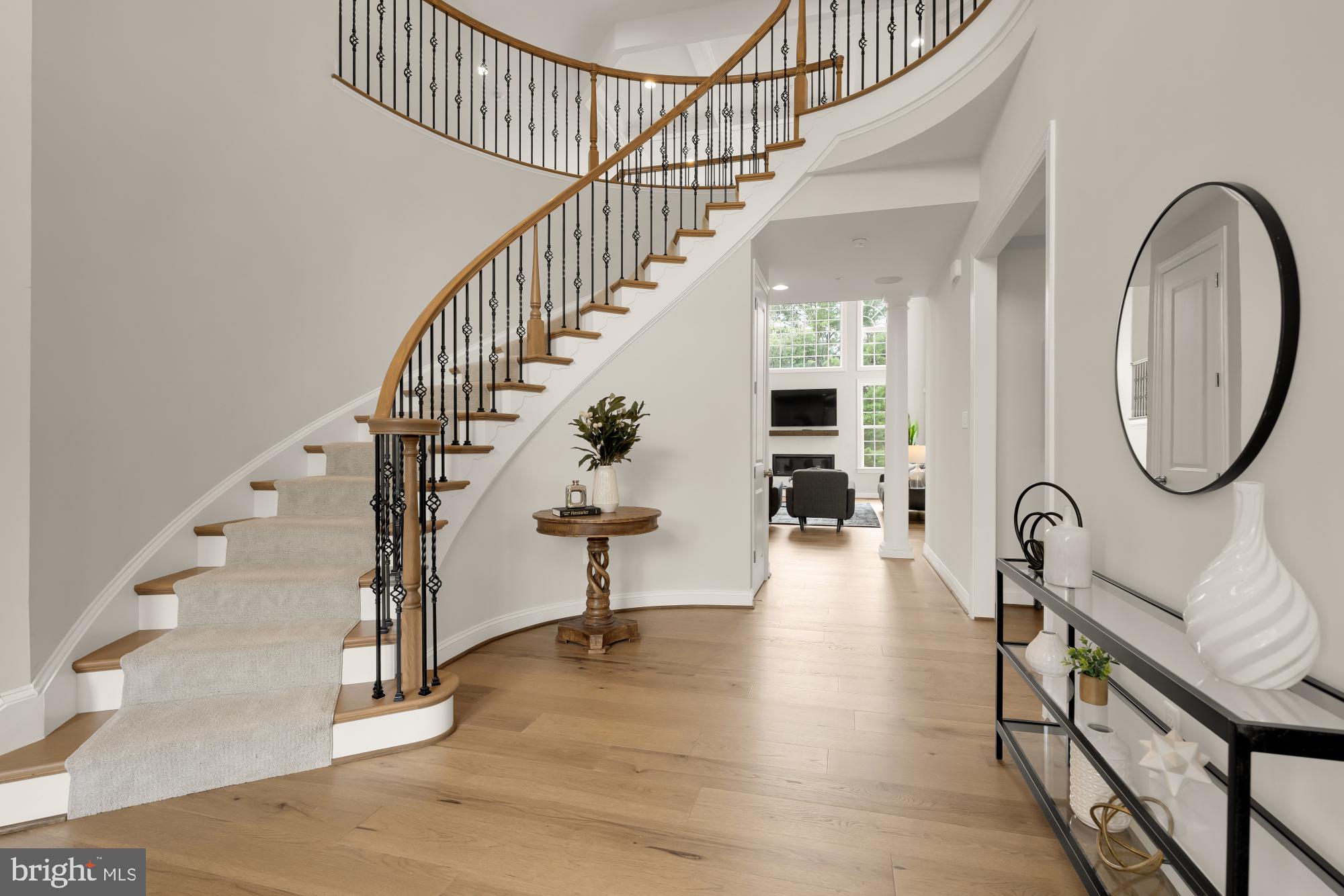 NORTH POTOMAC - Residential