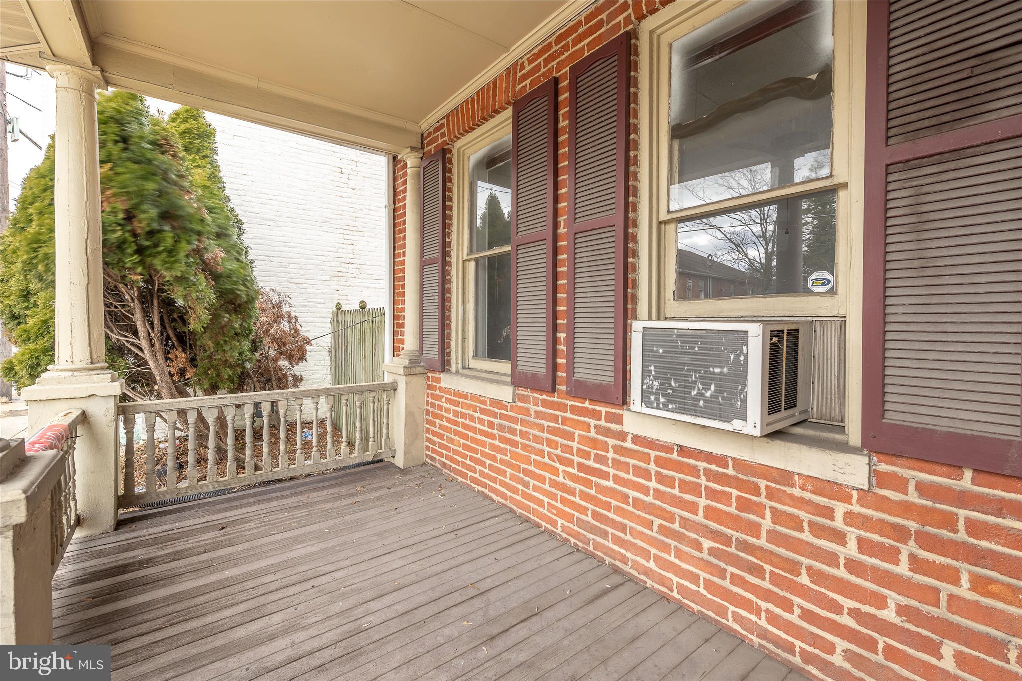 CITY OF MARTINSBURG - Commercial Sale