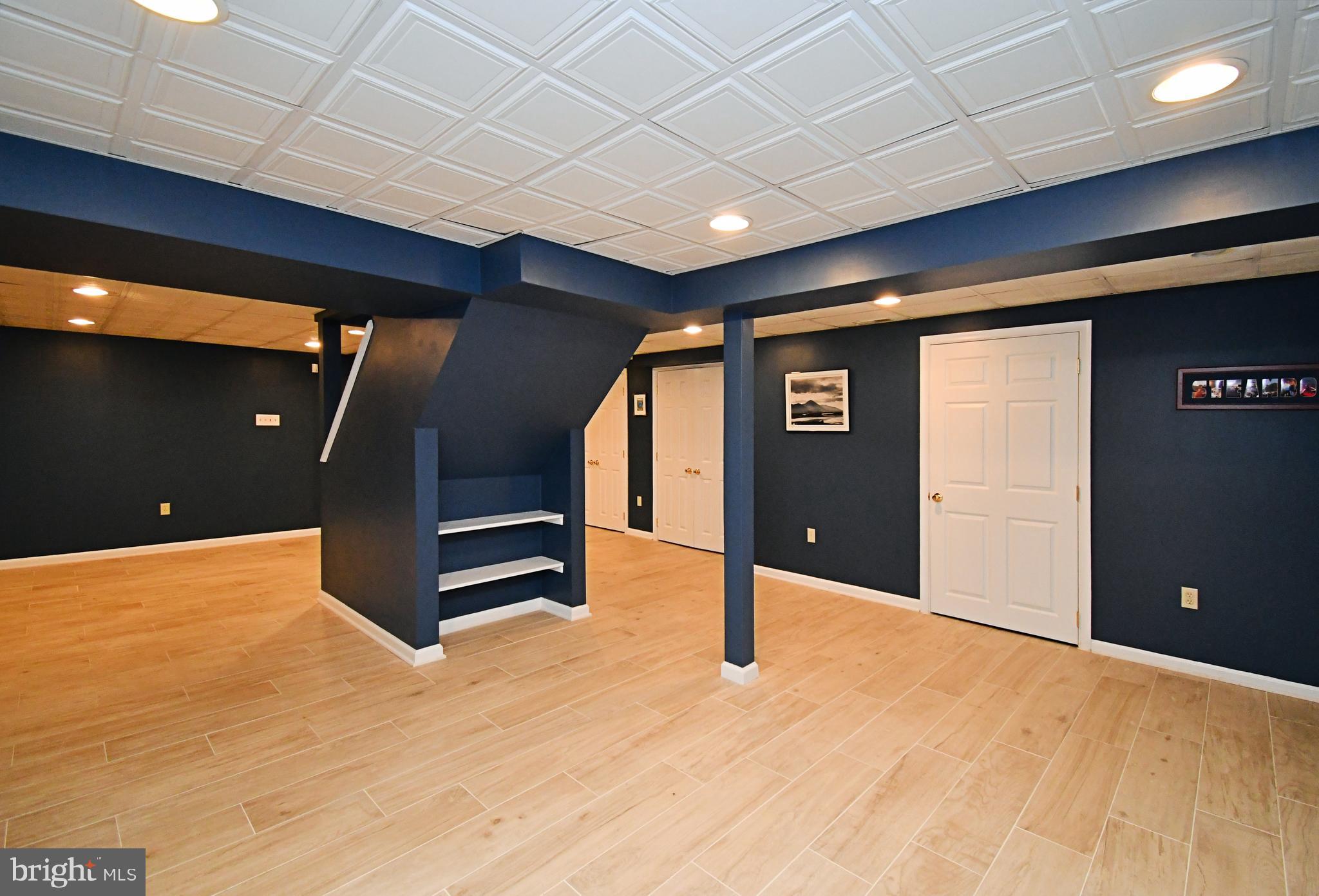 BROOKWOOD ESTS - Residential