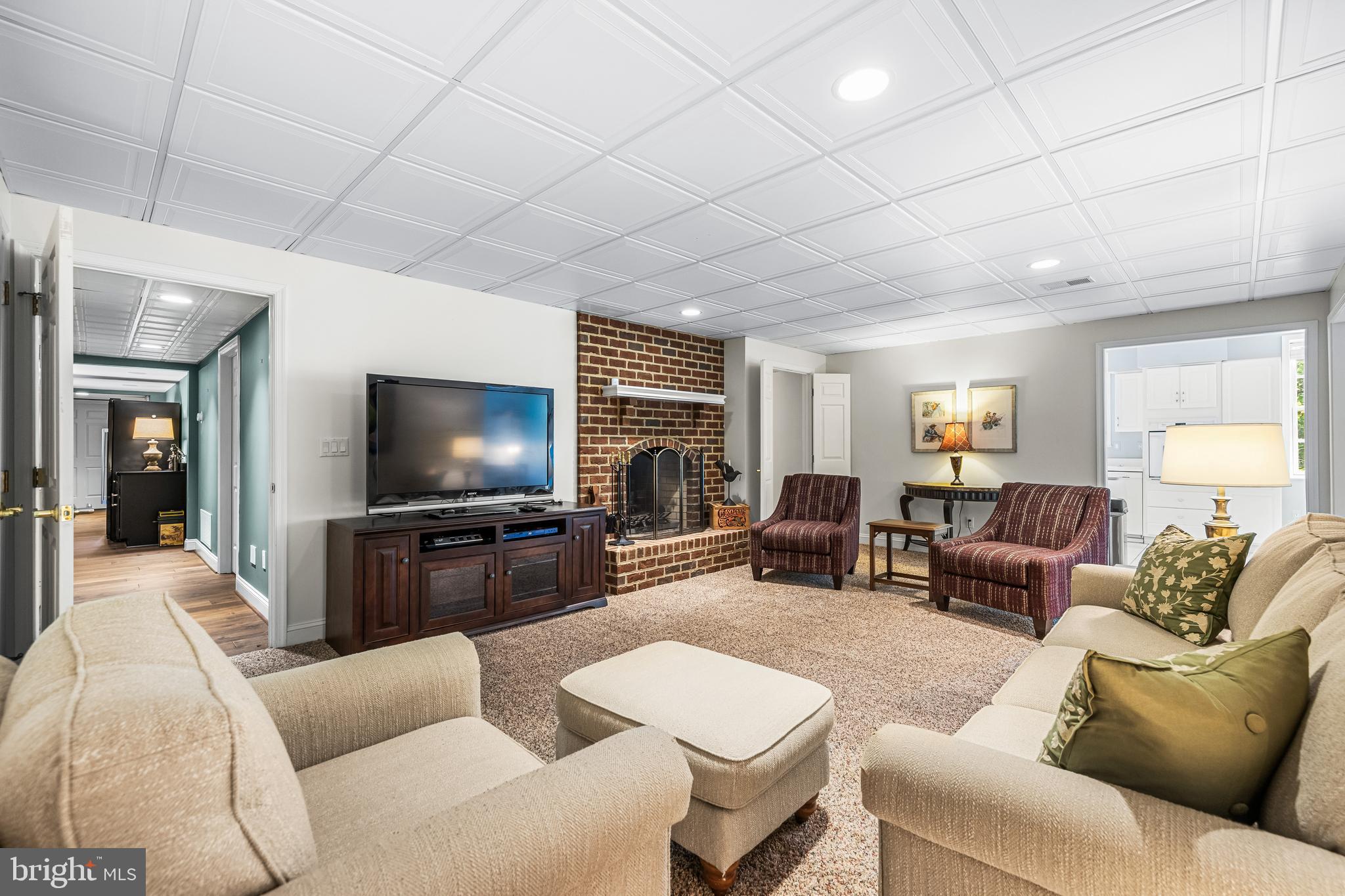 SPRINGHILL FARMS - Residential