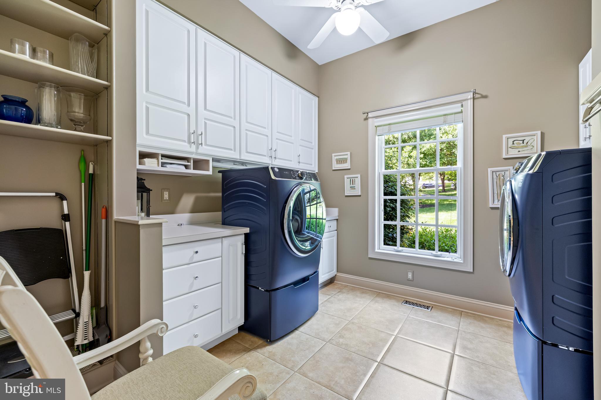 SPRINGHILL FARMS - Residential