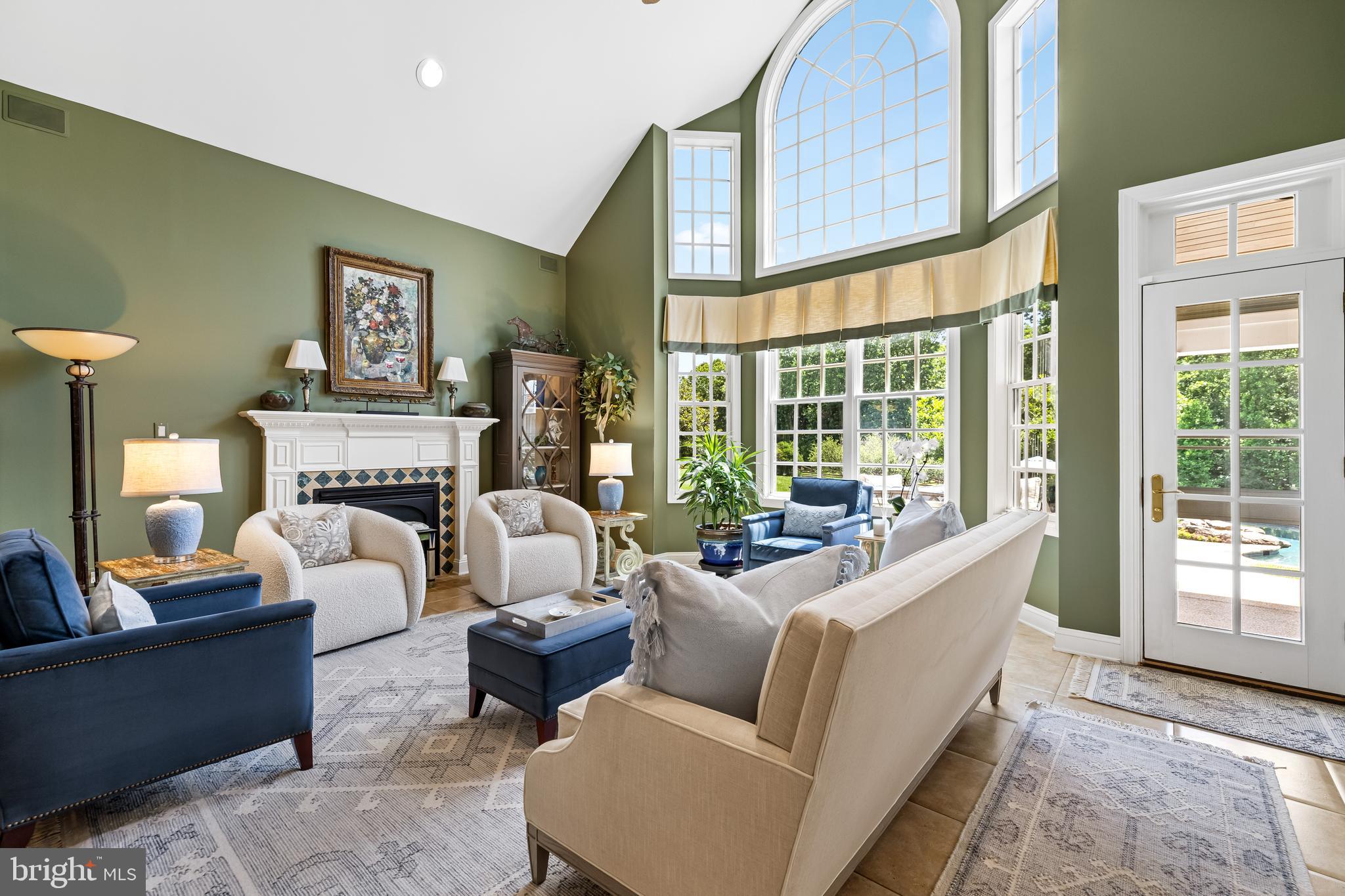 SPRINGHILL FARMS - Residential