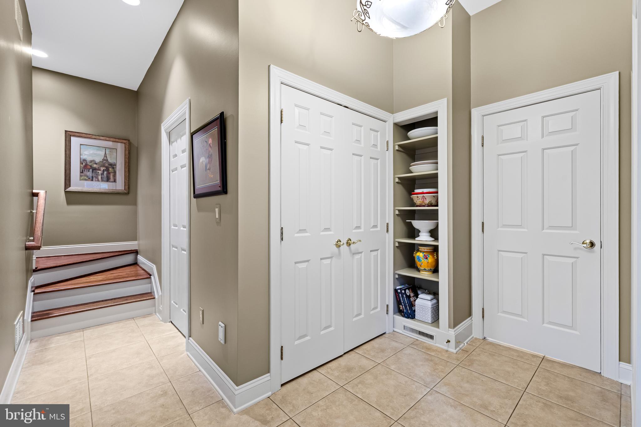 SPRINGHILL FARMS - Residential