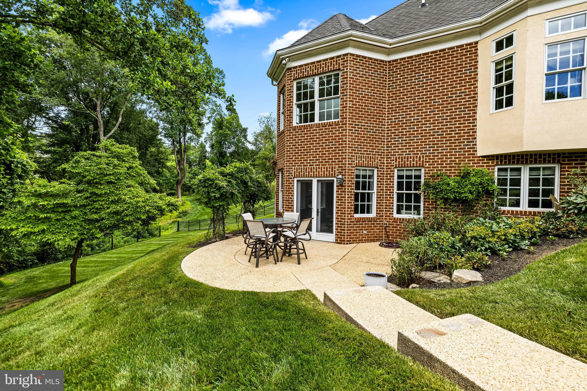 SPRINGHILL FARMS - Residential