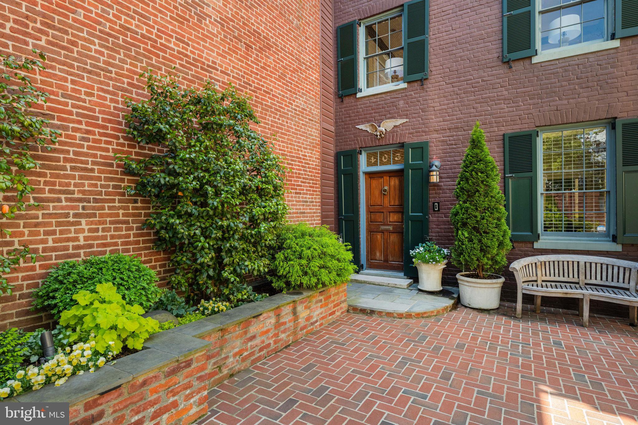 OLD TOWN - Residential