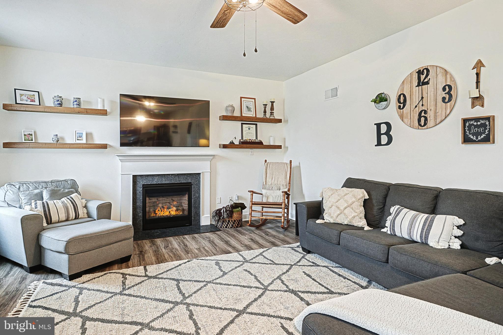 STONEWICKE - Residential