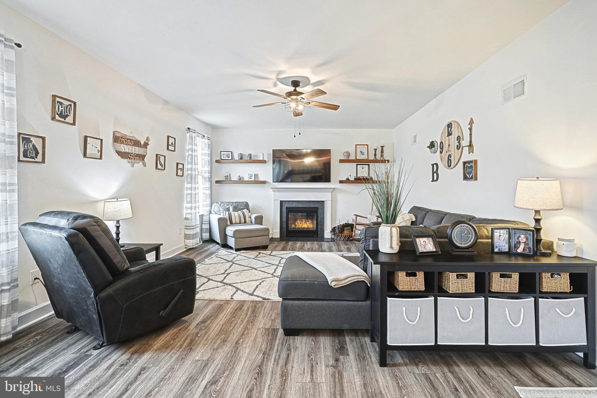 STONEWICKE - Residential