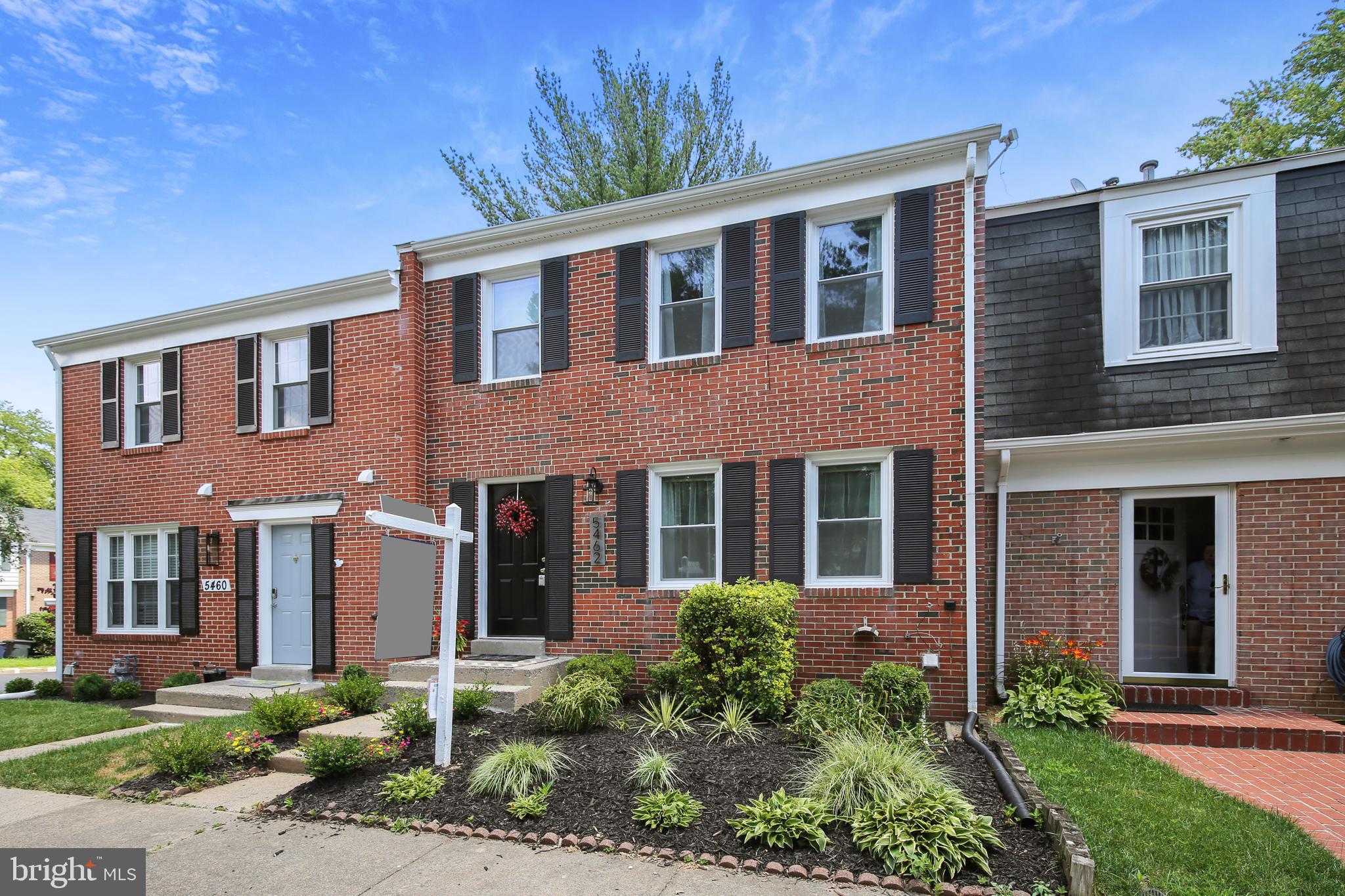 Stunning Town Home in  sought after Lake Braddock Community - freshly painted and updated throughout! Hardwood floors on main level.  Cheerful living room and separate dining room with sliding door to deck and fenced yard.  Enjoy summer meals and outdoor entertaining.   Eat-in Kitchen with new quartz counters, SS  appliances and  and the joy of gas cooking!  Three bedrooms with new ceiling fans and new carpeting. Primary Bath is tastefully updated.  Lower Level Family Room with recessed lighting and Full Bath.  Storage/ Laundry Room with newer washer and dryer.  Entire house includes updated hardware, lighting fixtures and carpeting -  giving the feel of totally NEW! 
Windows new in 2011, Roof new 2017  - VERY close to beautiful Lake Braddock and all the amenities of park life including great trails, 2 pools, tennis courts, tot lots plus a boat launch!  Popular schools and close to shopping and restaurants. Bus to Ft. Belvoir and Pentagon near by.
