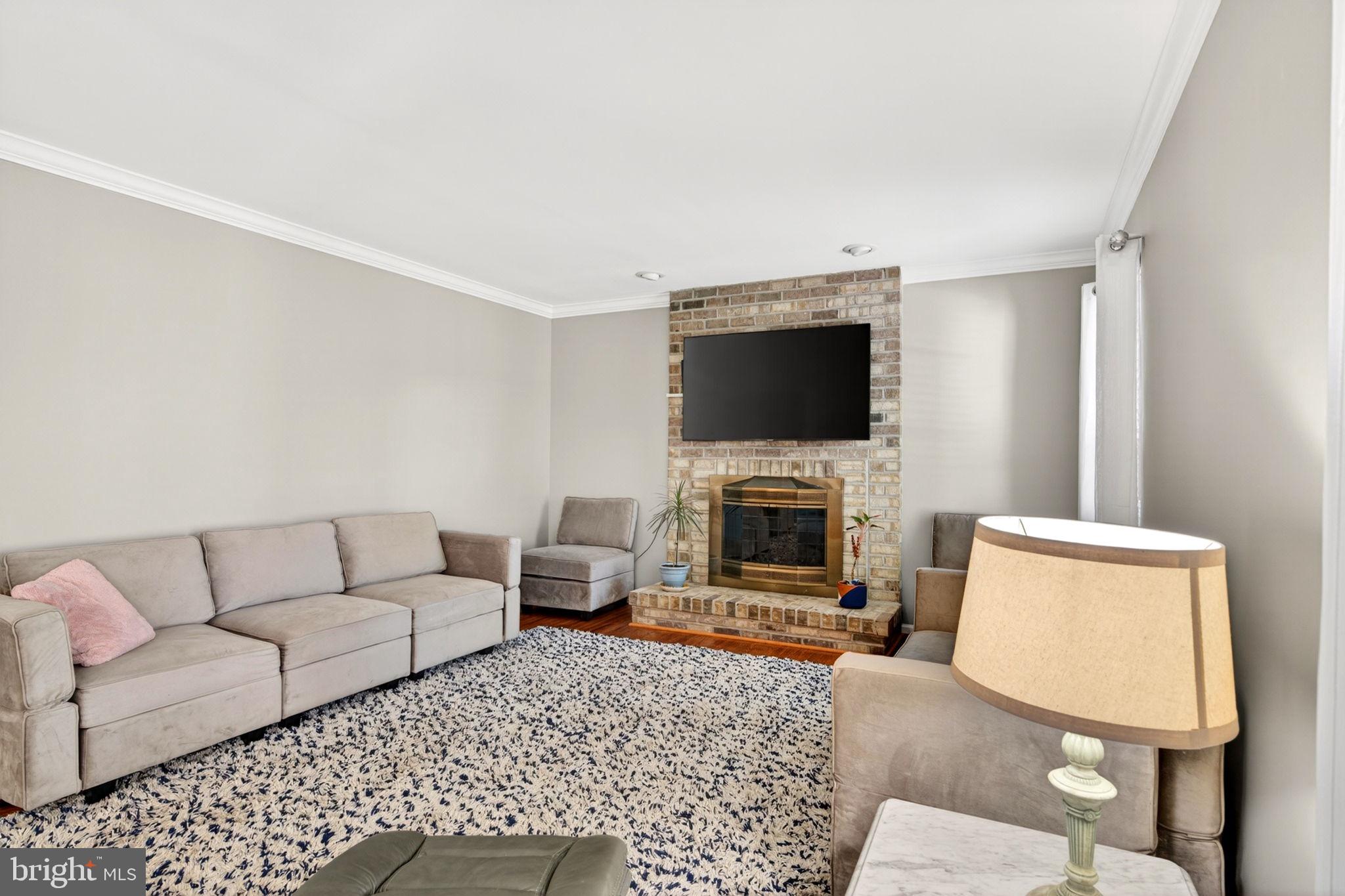 PERRY HALL FARMS - Residential