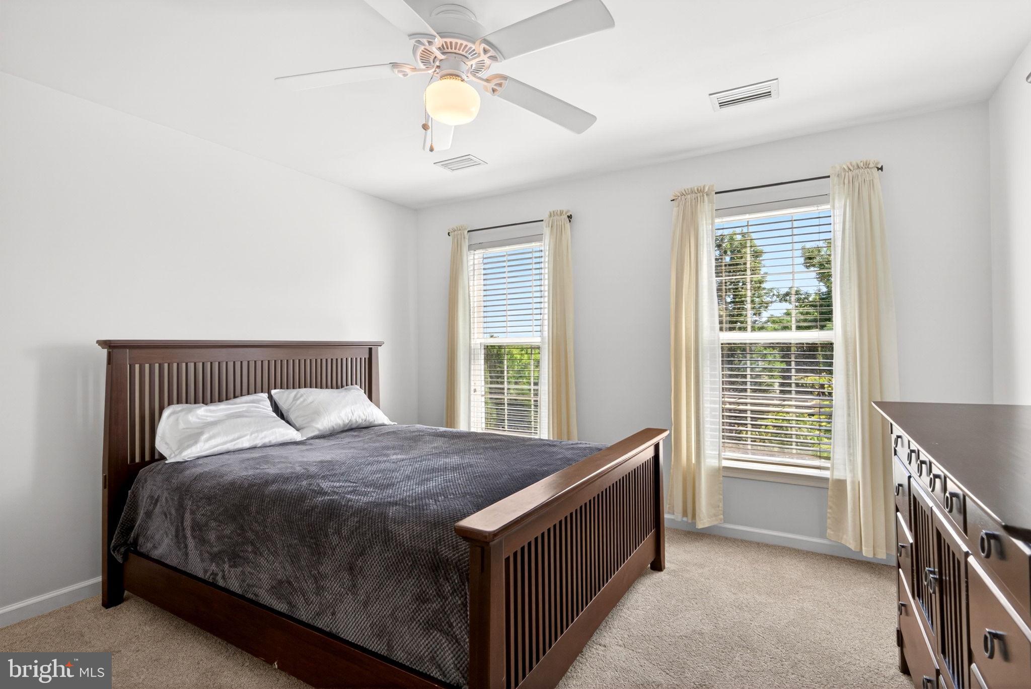 PERRY HALL FARMS - Residential