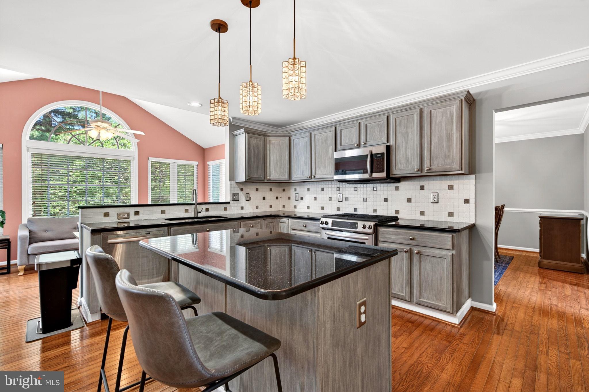 PERRY HALL FARMS - Residential