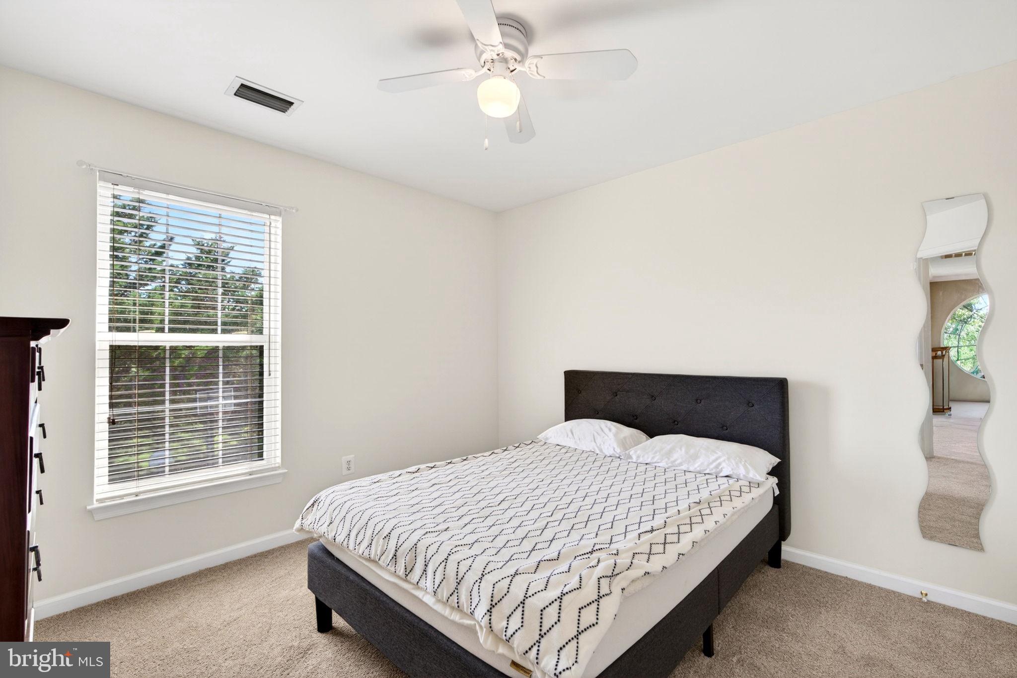 PERRY HALL FARMS - Residential
