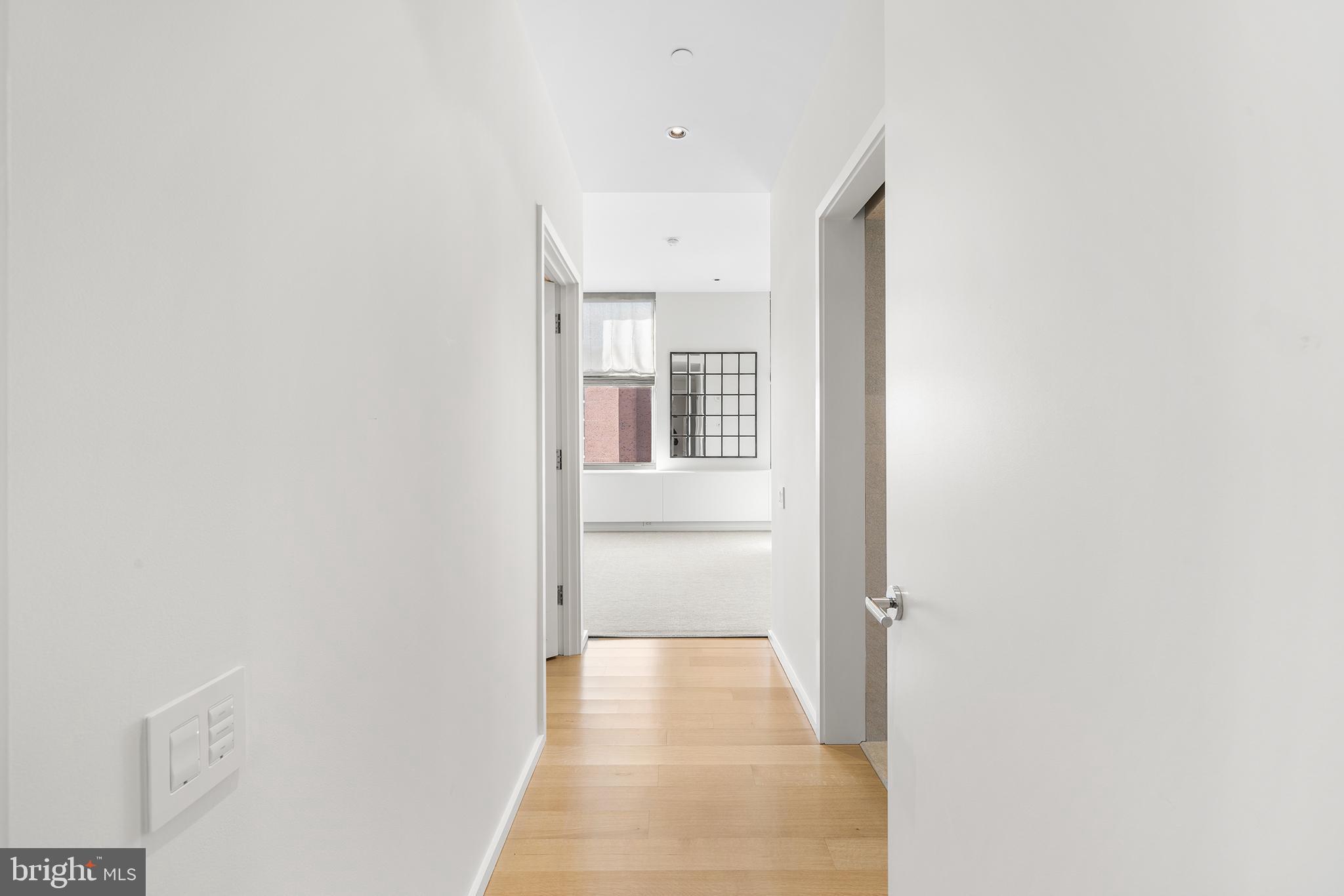 WASHINGTON SQ WEST - Residential