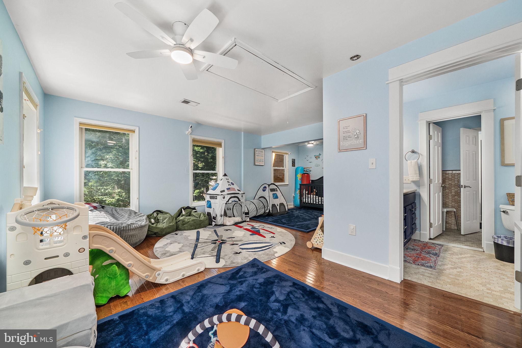 WOODBINE WOODS - Residential