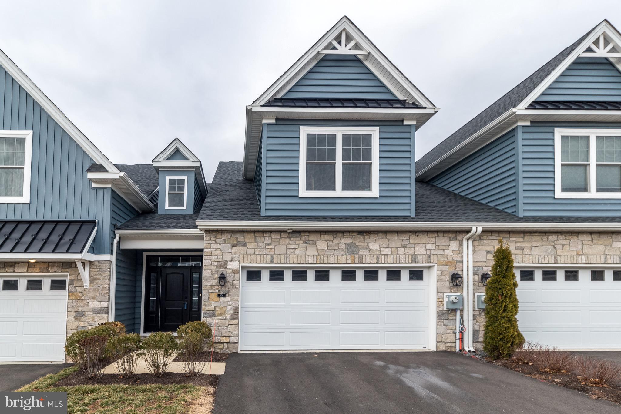 ROSE POINTE - Residential