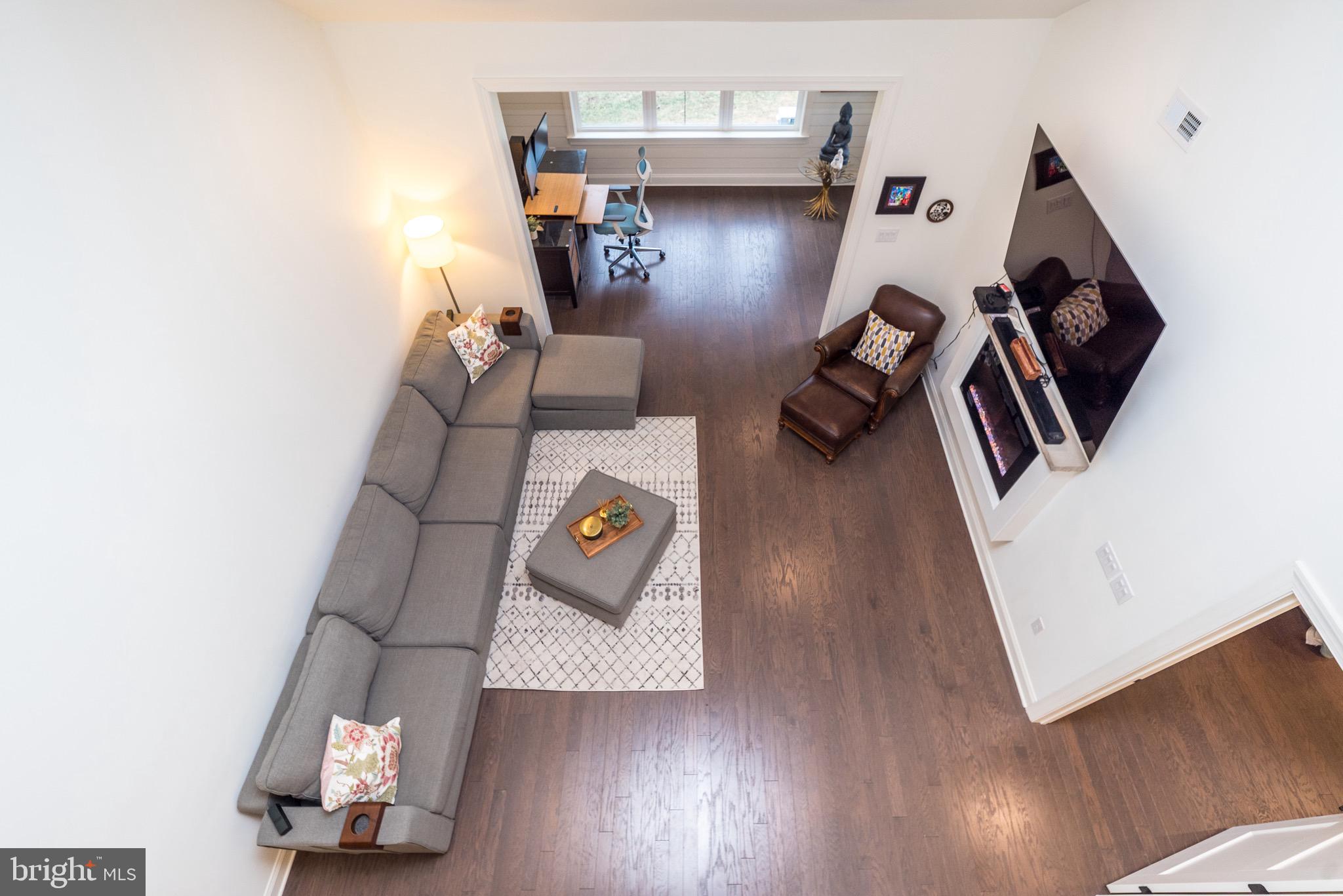 ROSE POINTE - Residential
