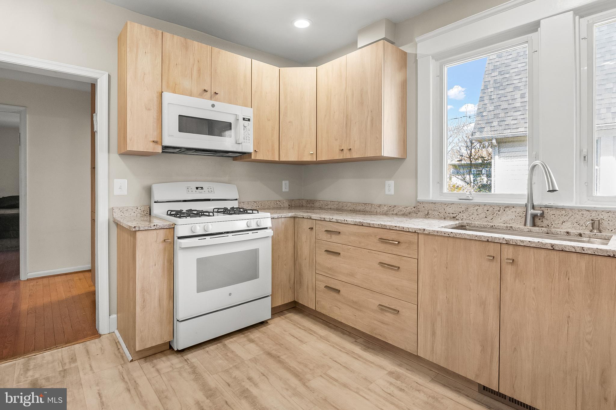 SHELBOURNE HEIGHTS - Residential