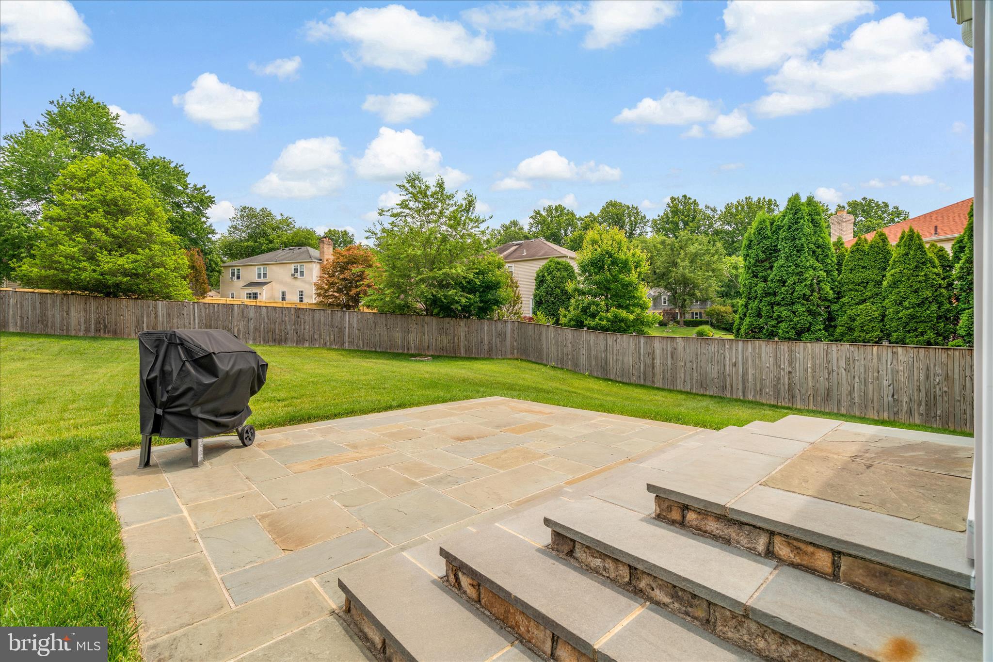 FAIRLAND ACRES - Residential