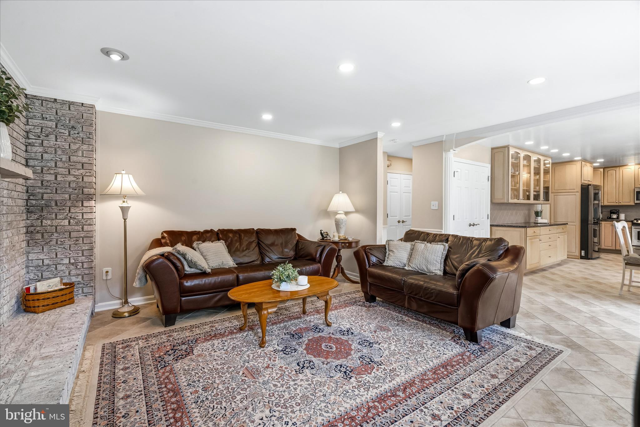 FAIRLAND ACRES - Residential