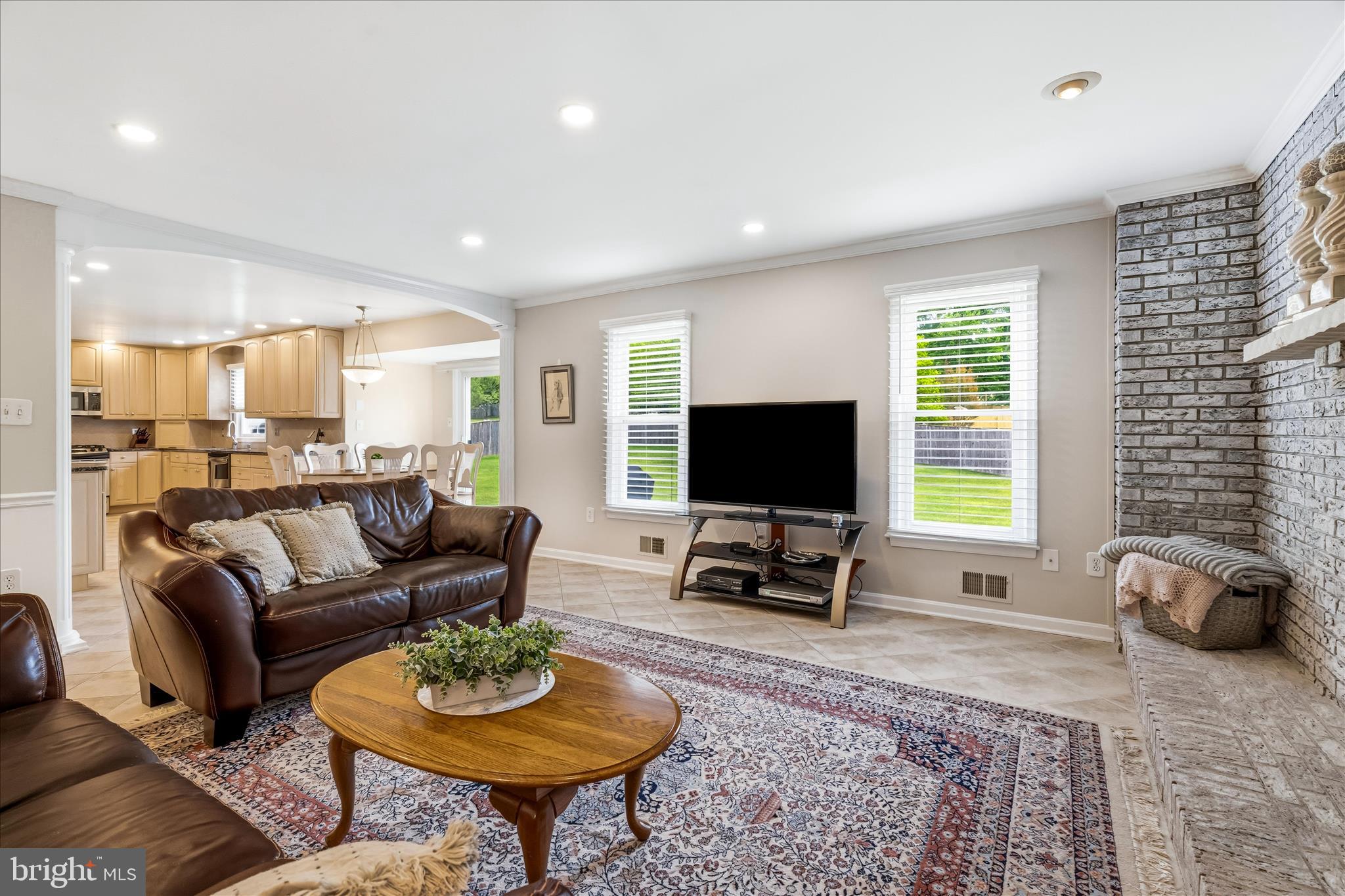 FAIRLAND ACRES - Residential