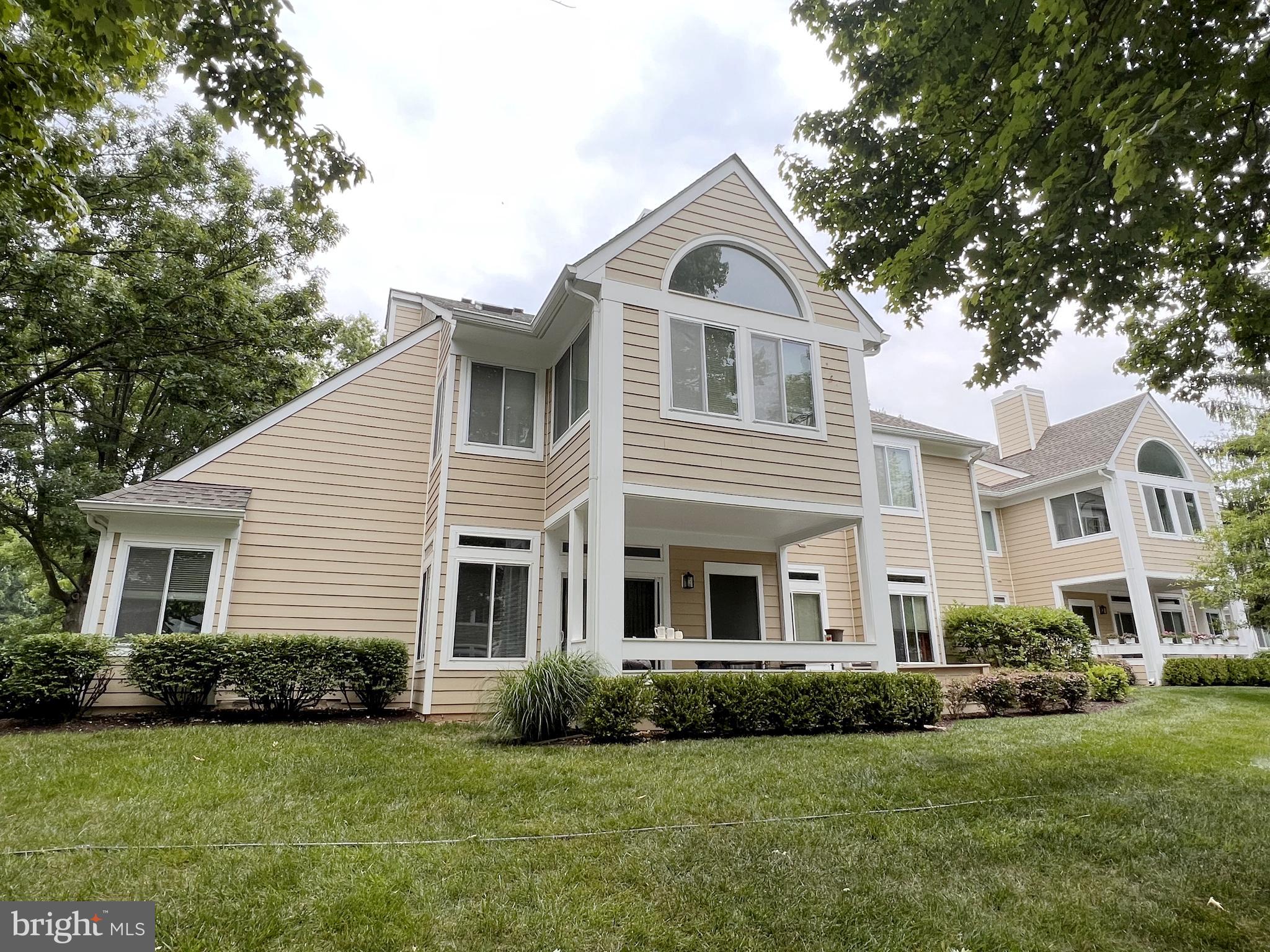 Beautiful 2BR, 2 BA , Premium lot with all the amenities virtually an extension of your backyard. Lovely patio seating and BBQ area by the pool, clubhouse with tennis court and pool. Bathroom renovated with a new toilet and new fixtures. Upgraded kitchen countertop with stainless steel appliances. Fashionable vinyl hardwood floors throughout living, dining ,kitchen, laundry room and bedroom. Restrooms have ceramic tile floors. Gated community - 1 assigned parking spot conveys with additional parking pass for visitor. Fairfax Connector(bus) in the back of the property. Walking distance to restaurants, Safeway, T.J Max and cinema ( Fairfax Town center) , Minutes drive to Target, Walmart, Costco, Home depot, Whole Foods grocery, etc. Easy access to Rt. 66 & Rt. 50.  Online application with two recent pay stubs and copy of driver's license.