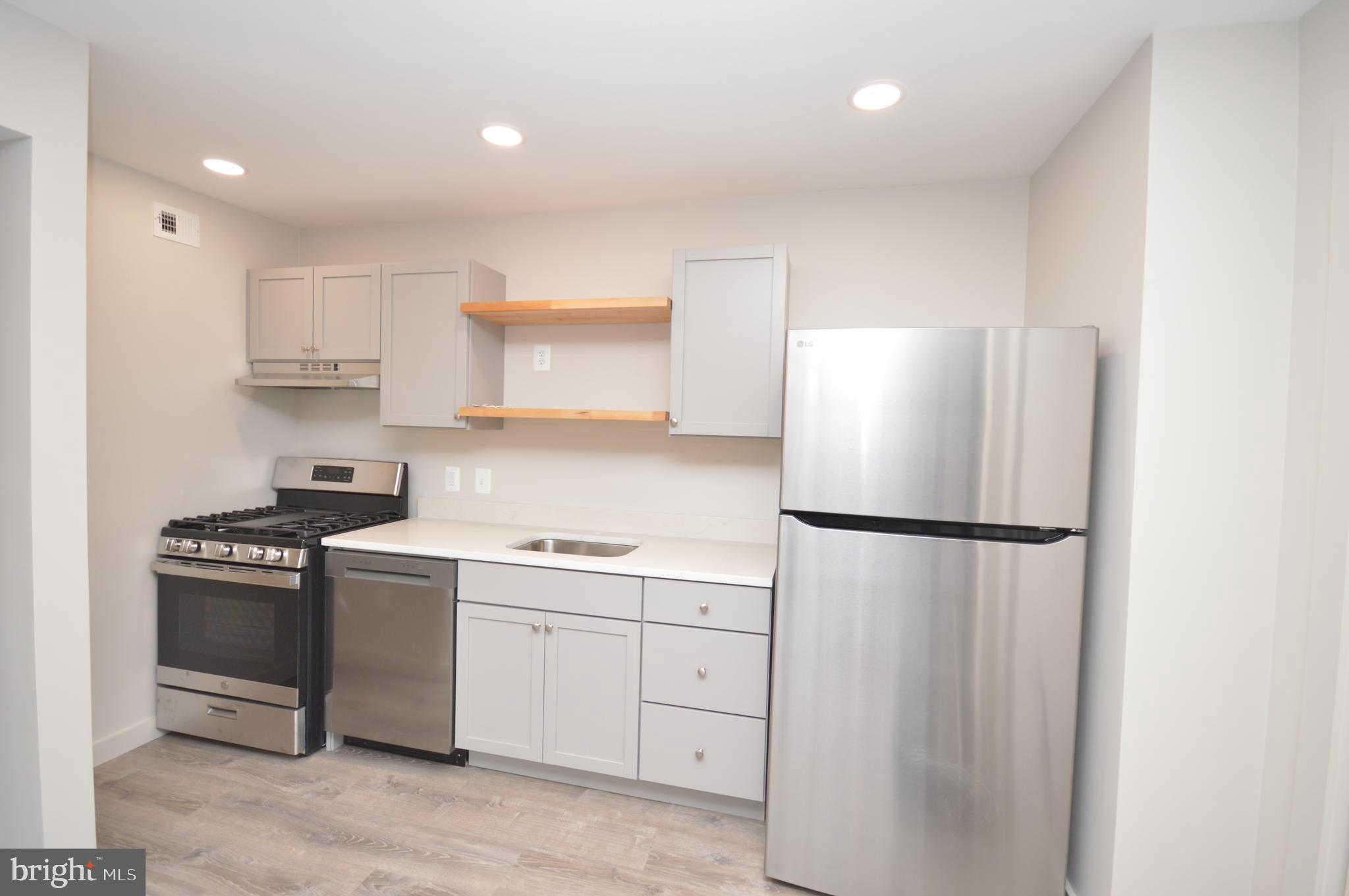 OCCOQUAN RIDGE - Residential Lease